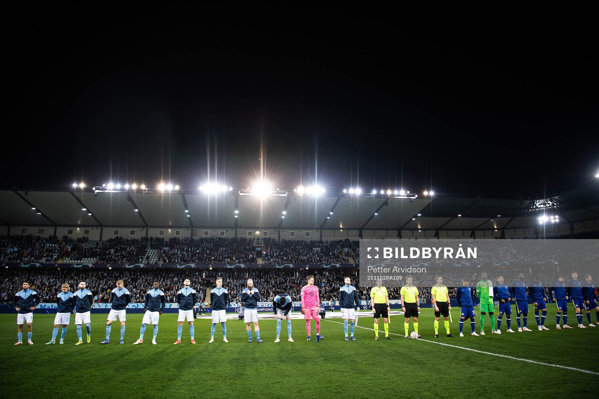 Players of Malmö FF and Chelsea