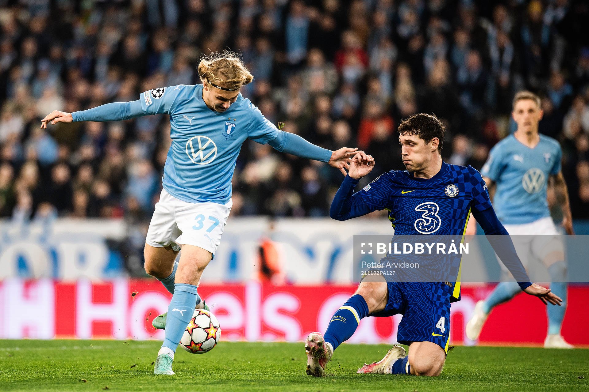 Sebastian Nanasi of Malmö FF and Andreas Christensen of