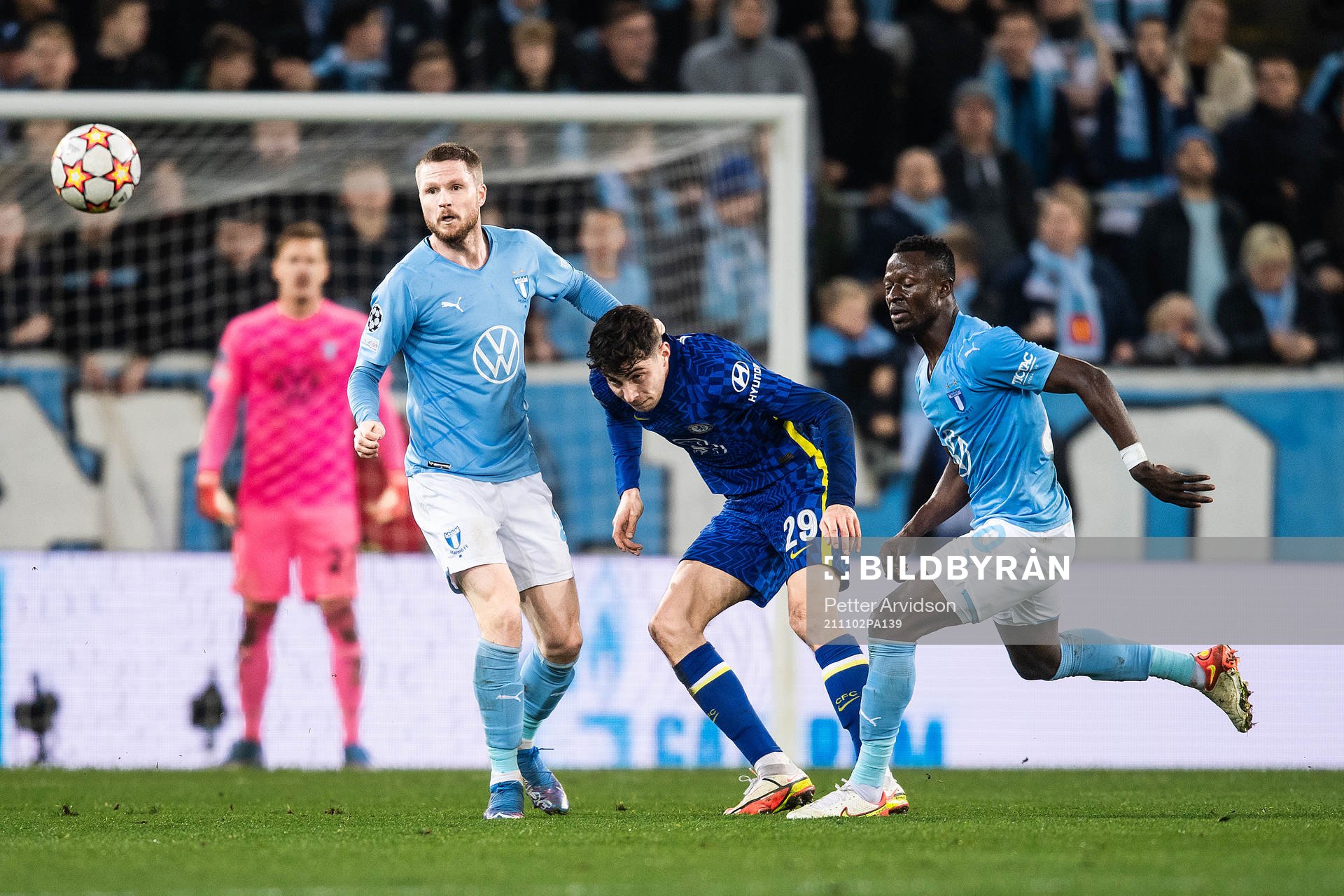 Lasse Nielsen and Bonke Innocent of Malmö FF against Kai