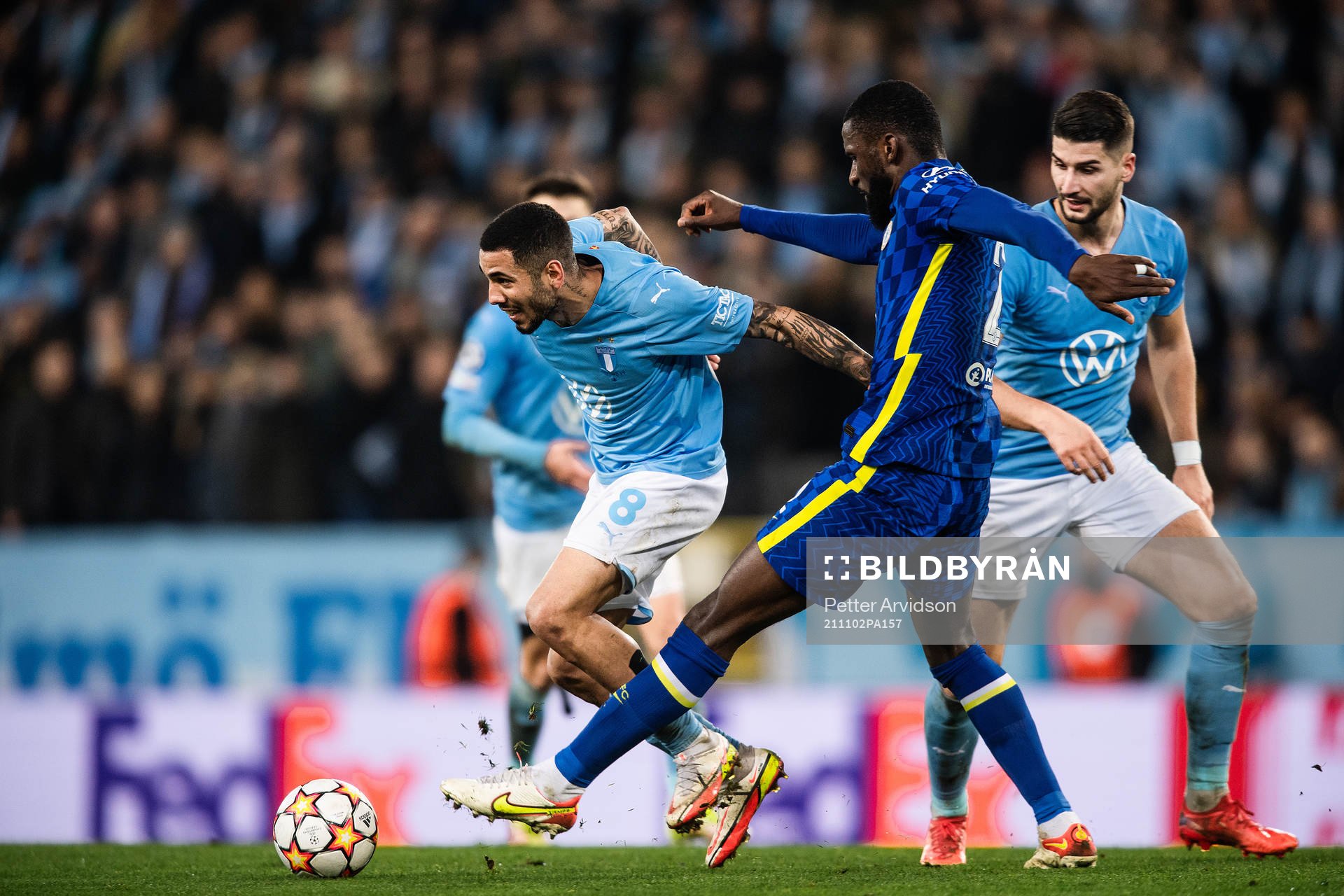 Sergio Pena and Antonio Colak of Malmö FF against Ruben