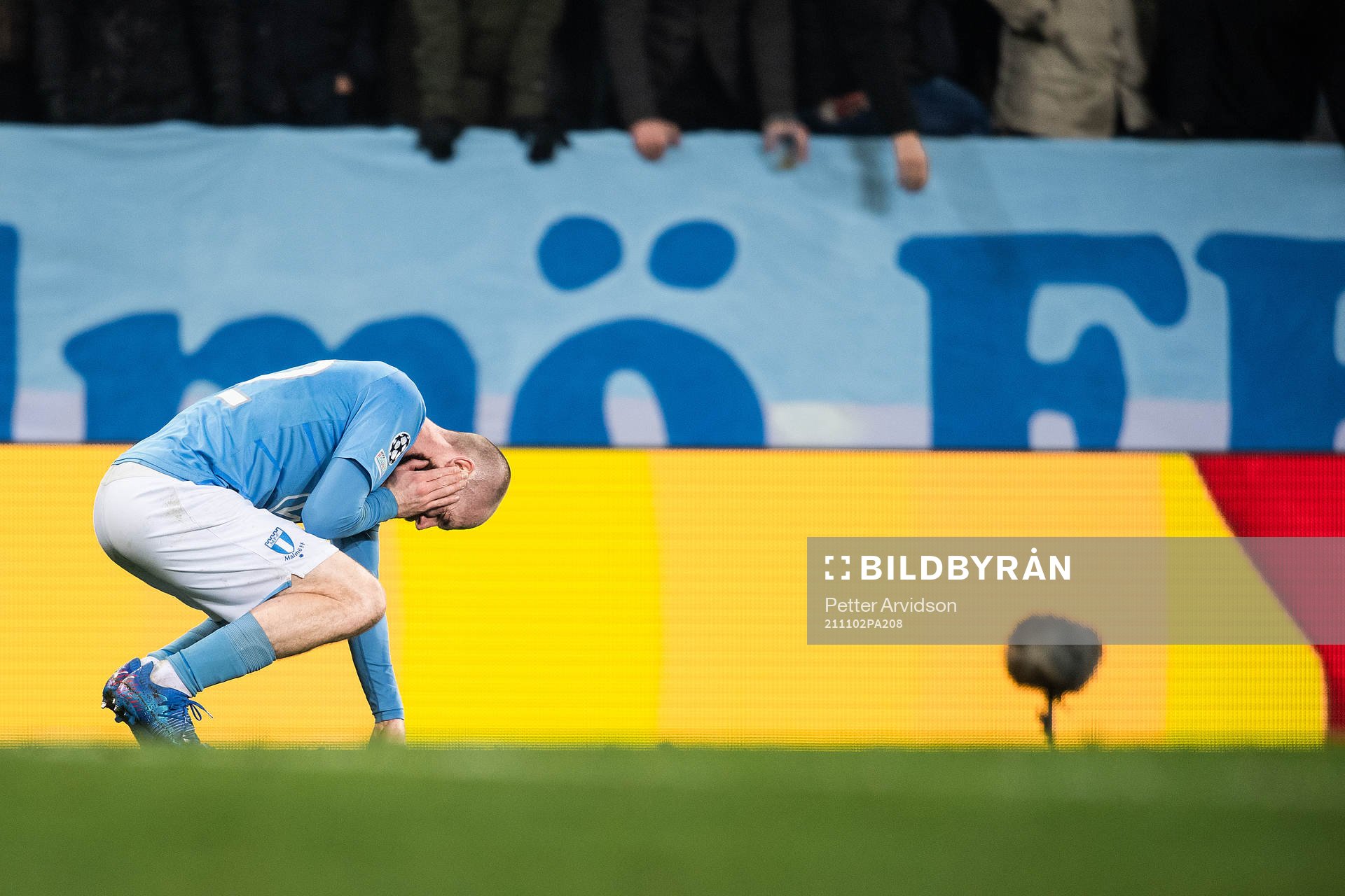 Jo Inge Berget of Malmö FF in pain