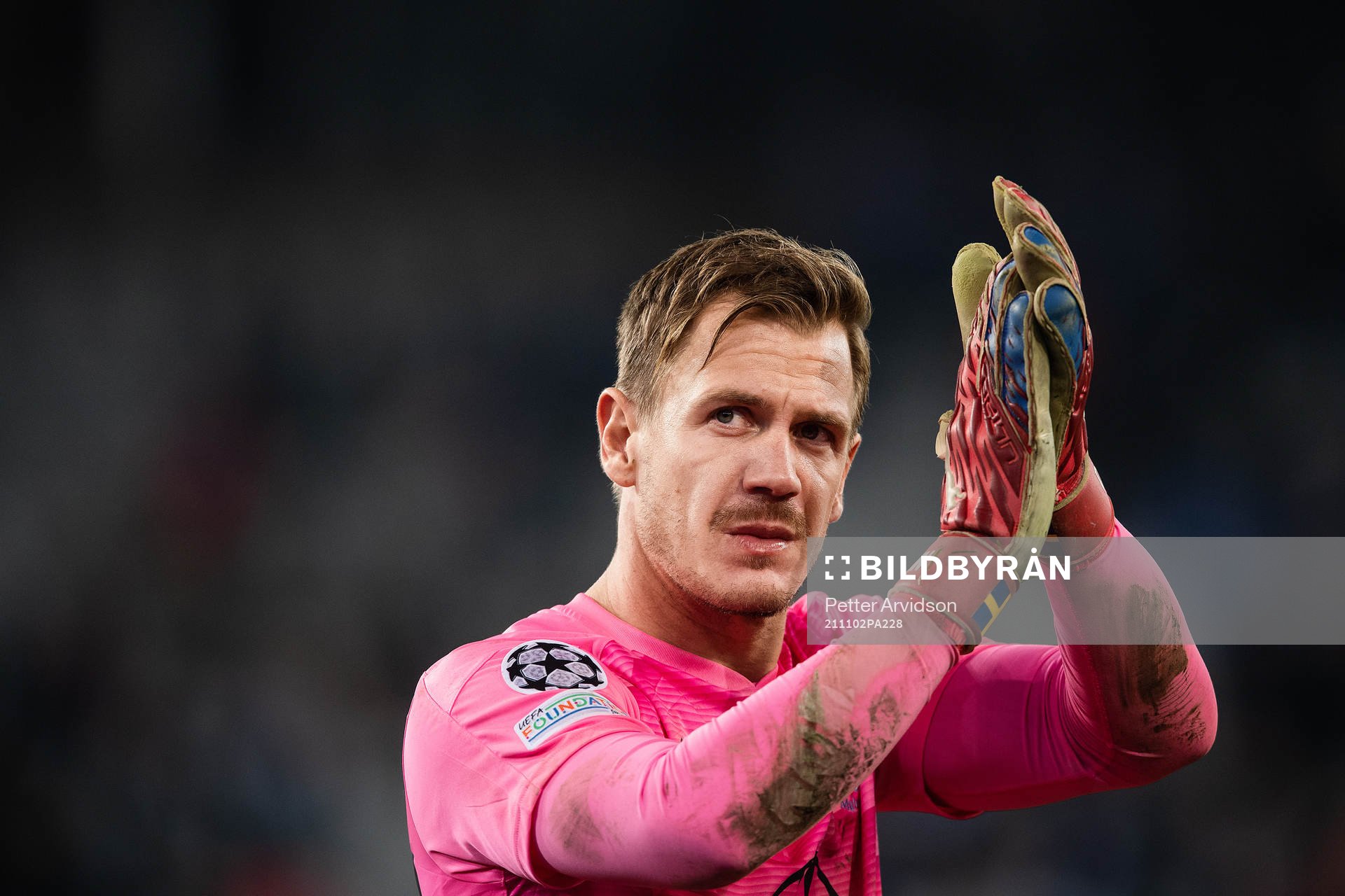 goalkeeper Johan Dahlin of Malmö FF