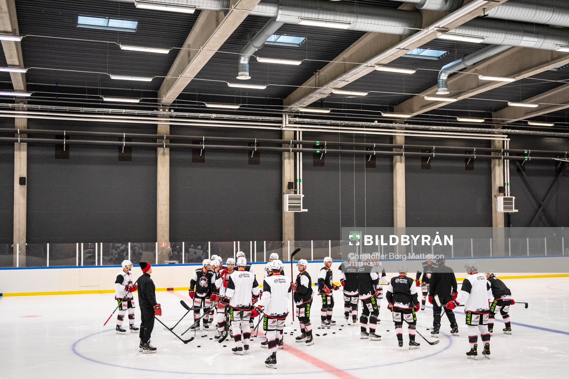 Spelarna samlas