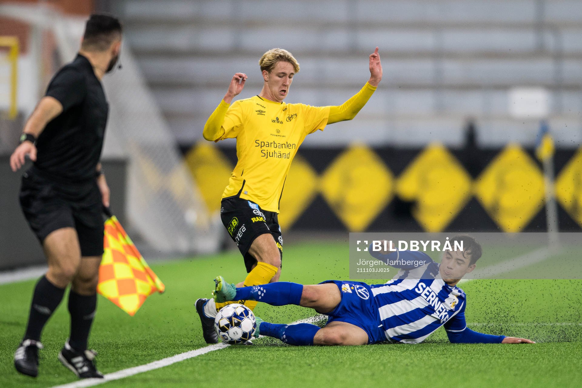 Elfsborgs Adam Johansson och IFK Göteborgs Hussein Ahmadi