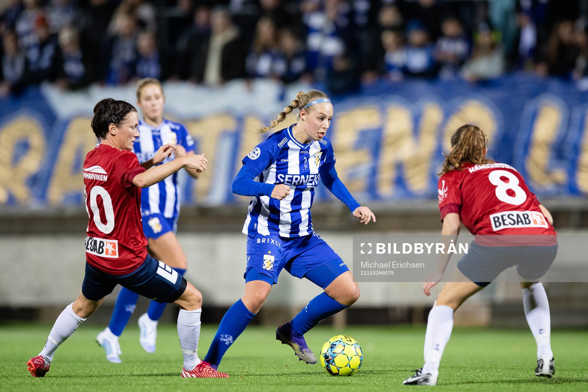 Örgrytes Marlene Kanto och Kajsa Skarrie mot IFK