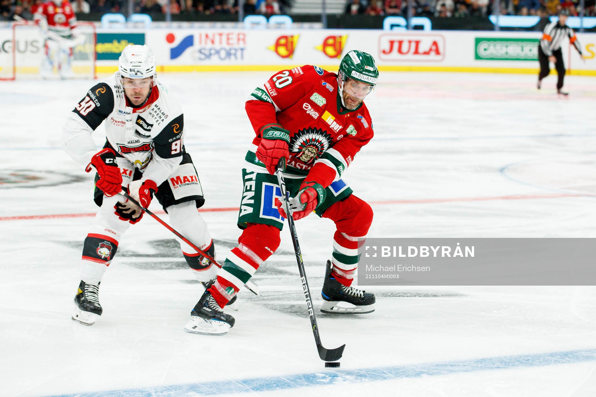 Malmö Redhawks Lance Bouma och Frölundas Joel Lundqvist