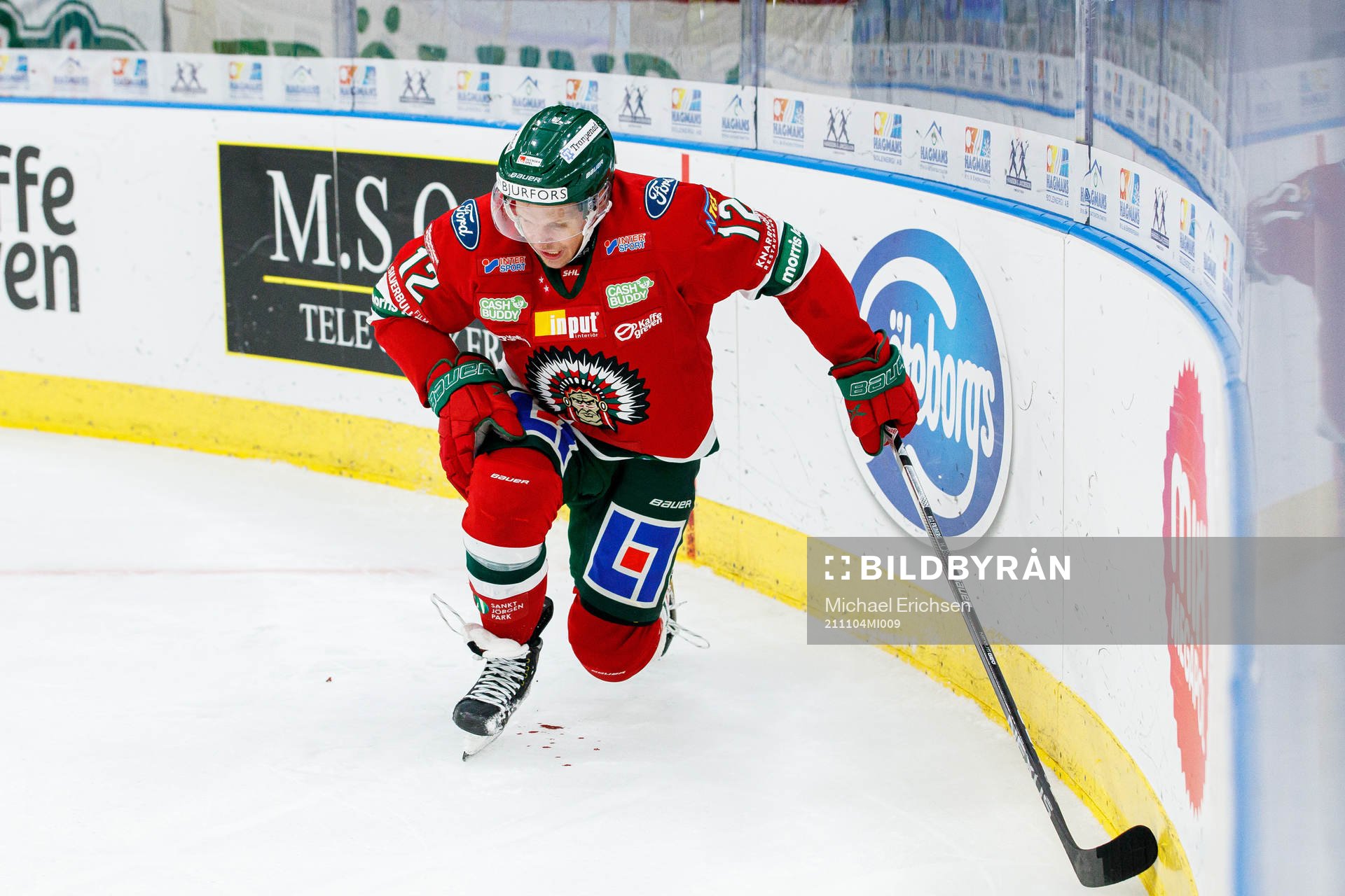 Frölundas Max Friberg blöder från benet
