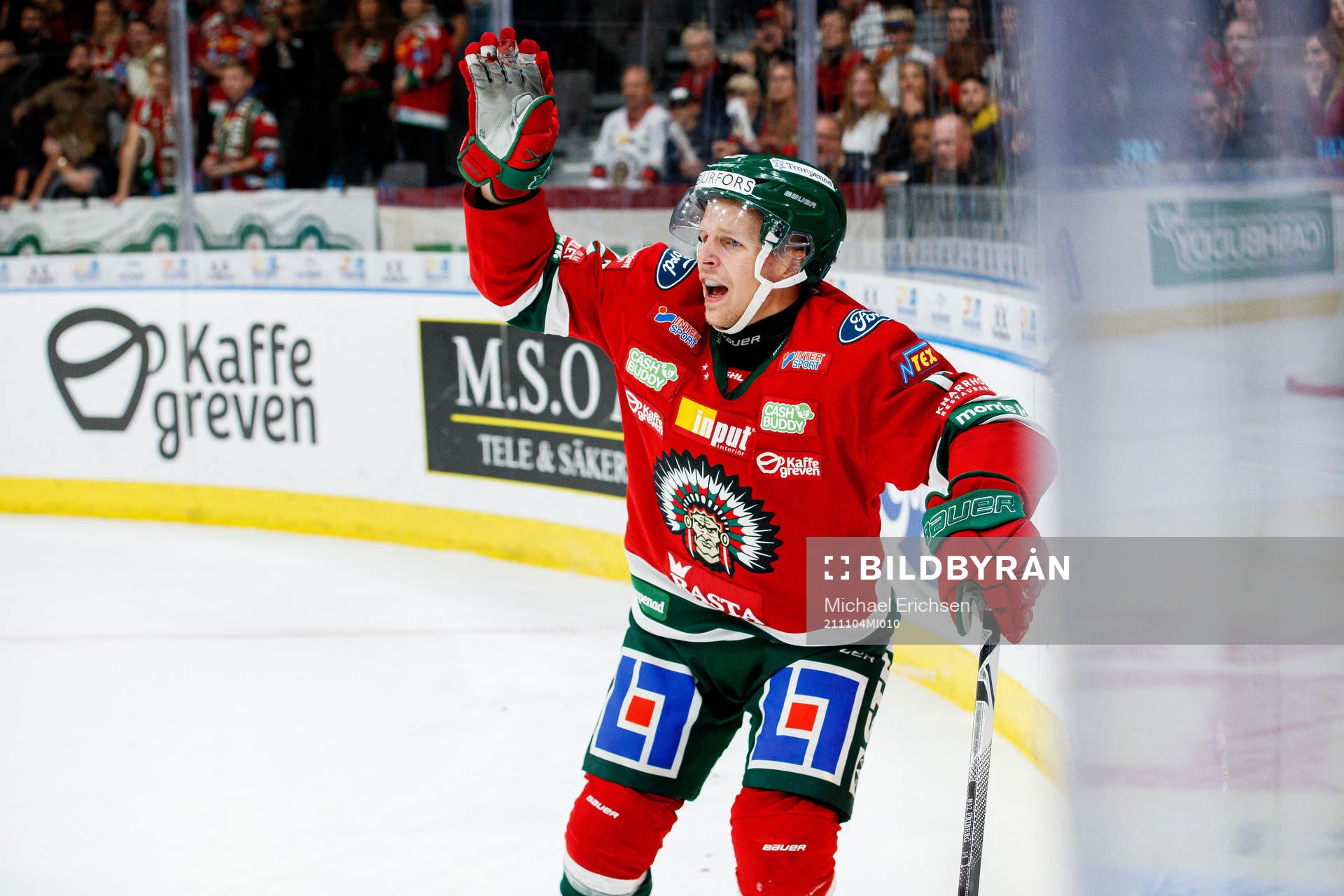 Frölundas Max Friberg blöder från benet