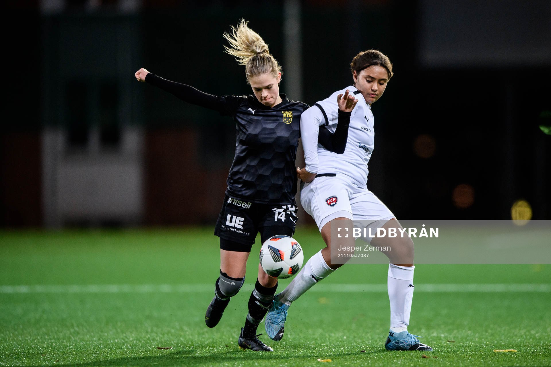 Umeås Stina Gunnebrink mot Rosengårds Jo-Anne Agbor Tataw