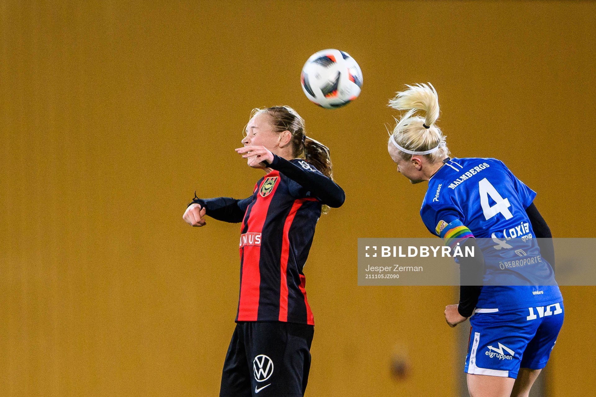 Brommapojkarnas Line Wessman och Örebros Clara Heiche