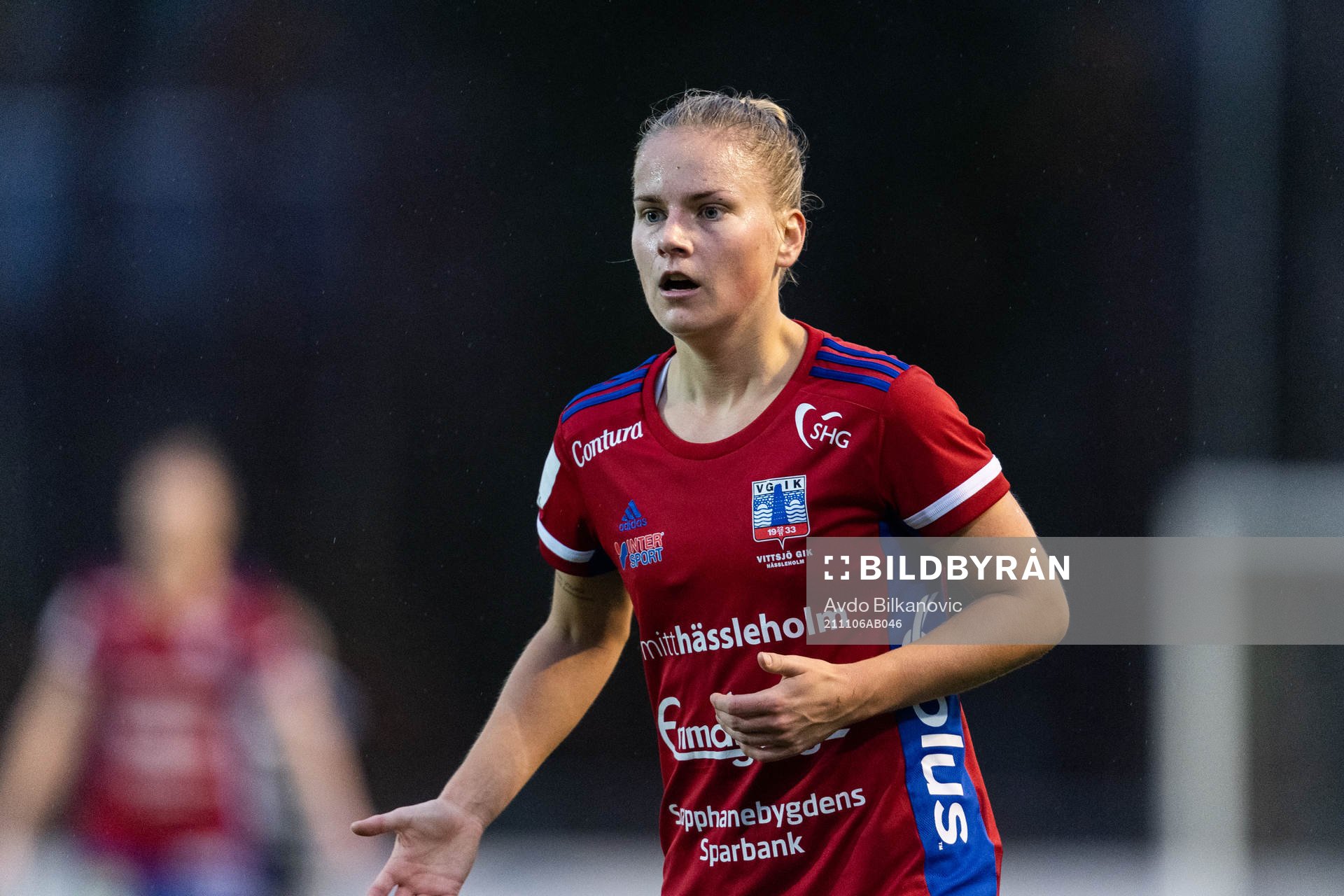 Vittsjös Julia Tunturi under fotbollsmatchen i Damallsvenskan mellan Vittsjö och Örebro den 6 november 2021 i Vittsjö. 