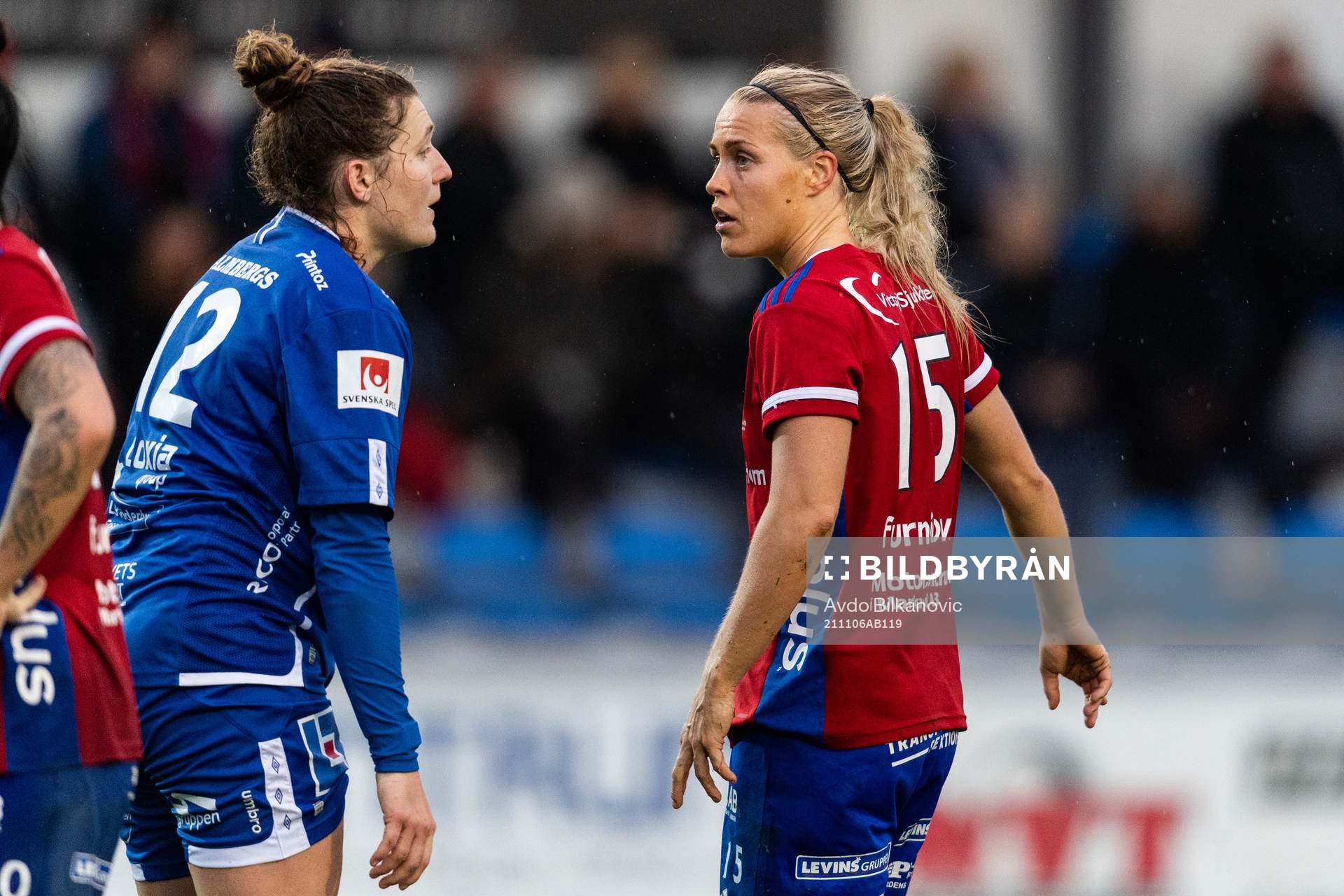 Vittsjös Nellie Persson och Örebros Jessie Scarpa