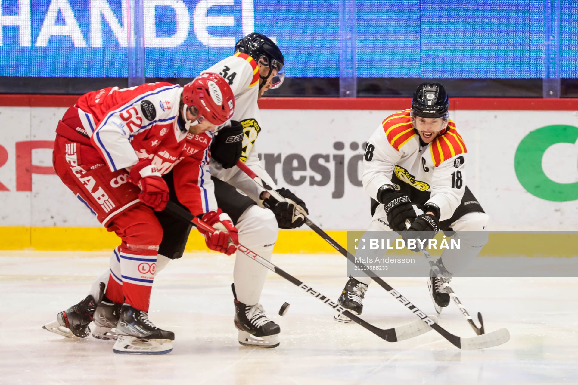 Timrås Christopher Liljewall och Brynäs Anton Rödin