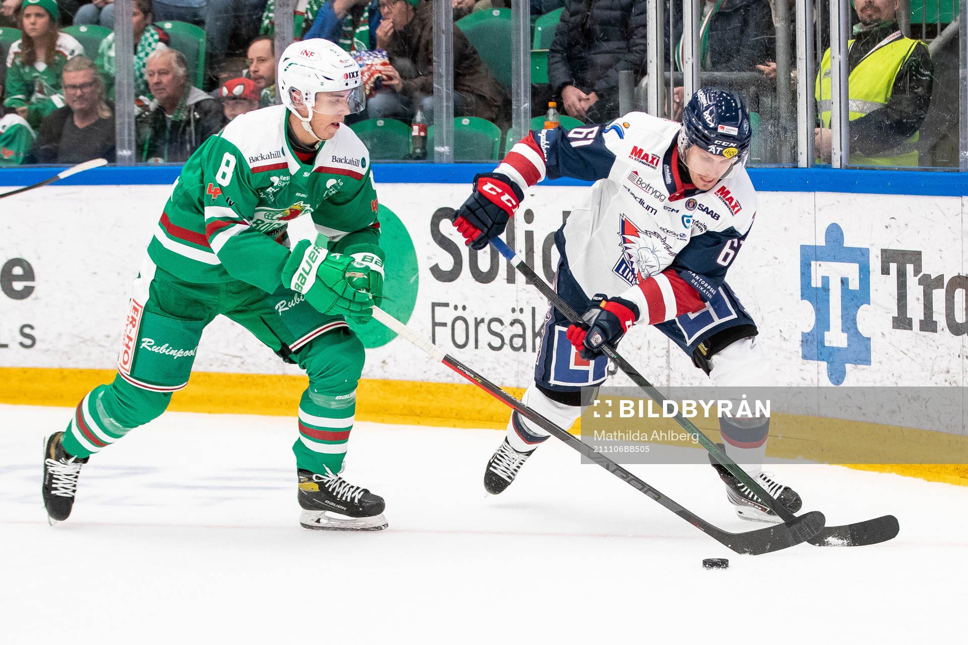 Rögles Samuel Johannesson och Linköpings Markus Ljungh