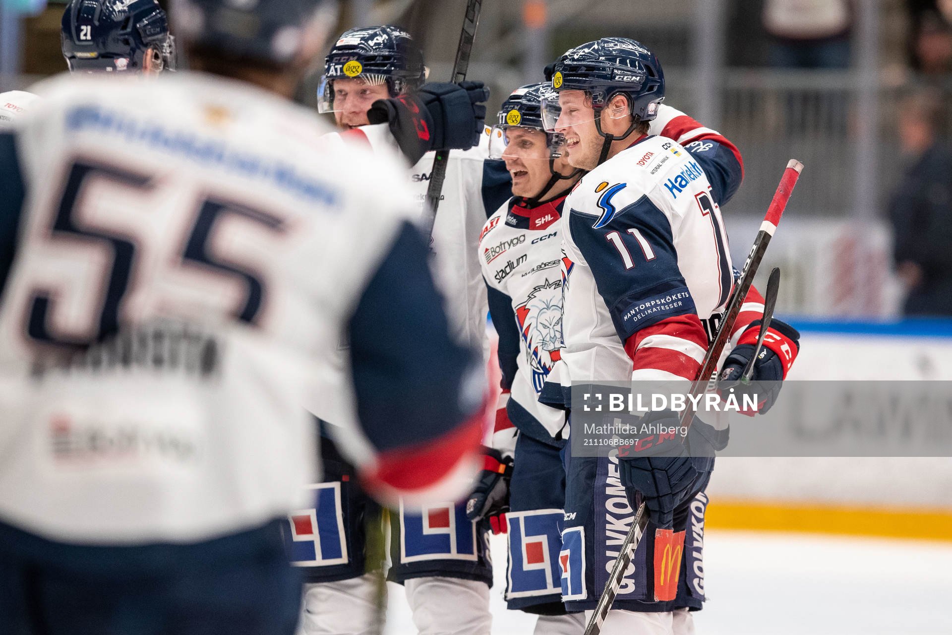 Linköpings Markus Ljungh och Henrik Törnqvist jublar
