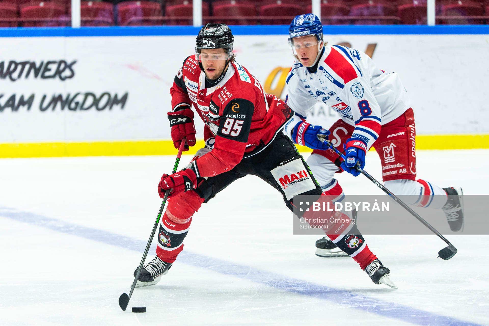Malmö Redhawks Carl Persson och Oskarshamns Fredrik