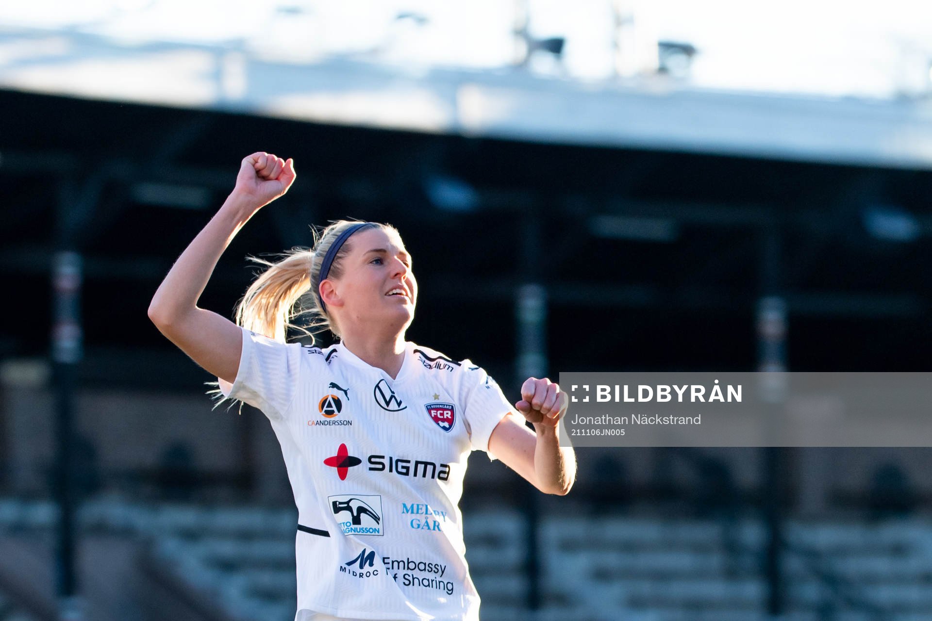 Rosengårds Olivia Schough jublar
