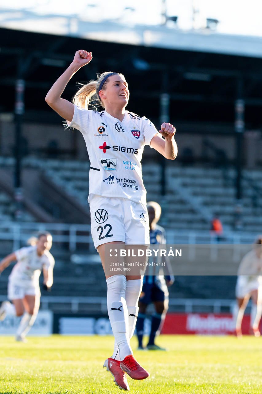 Rosengårds Olivia Schough jublar