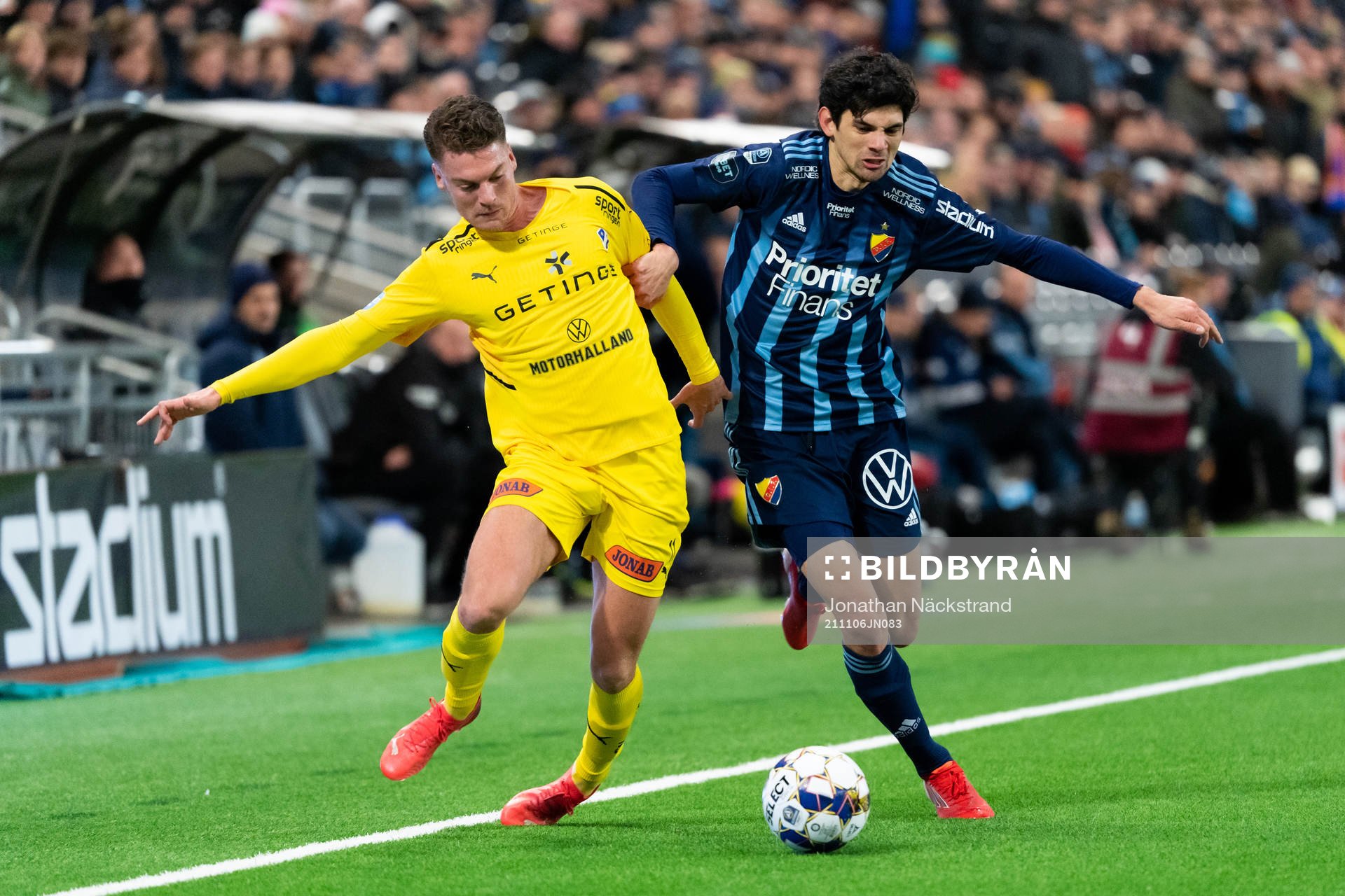 Halmstads Samuel Kroon och Djurgårdens Jesper Nyholm