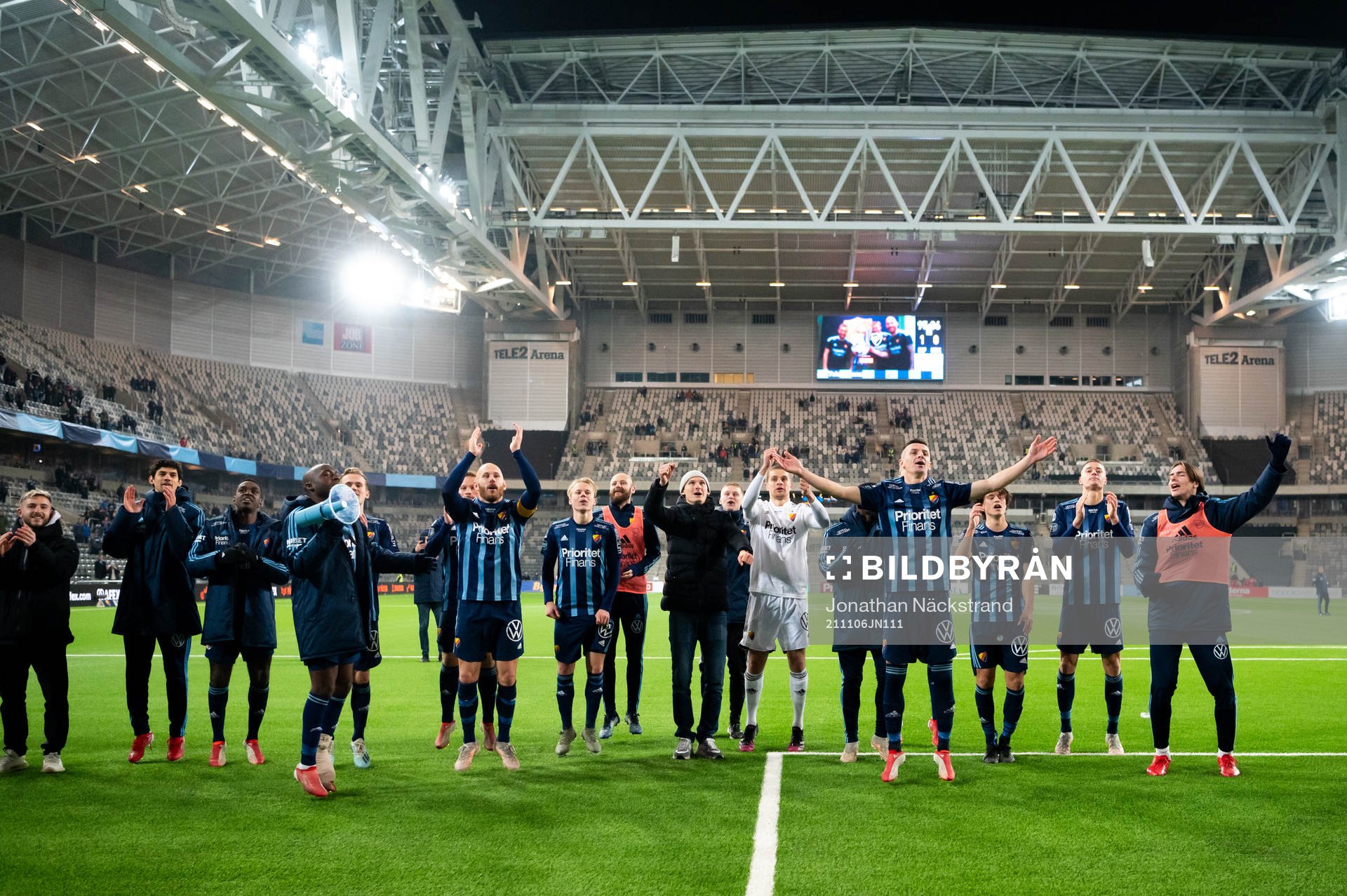 Djurgårdens spelare tackar publiken