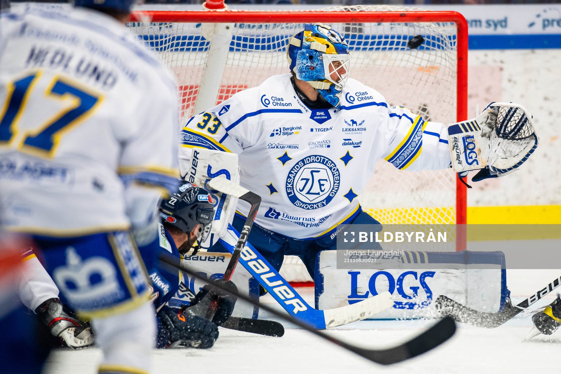 Växjös Tobias Rieder gör 3-0 på Leksands målvakt Axel