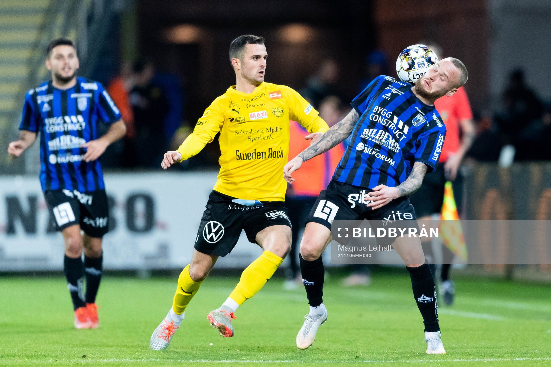Mjällbys Kadir Hodzic och Sirius Adam Ståhl
