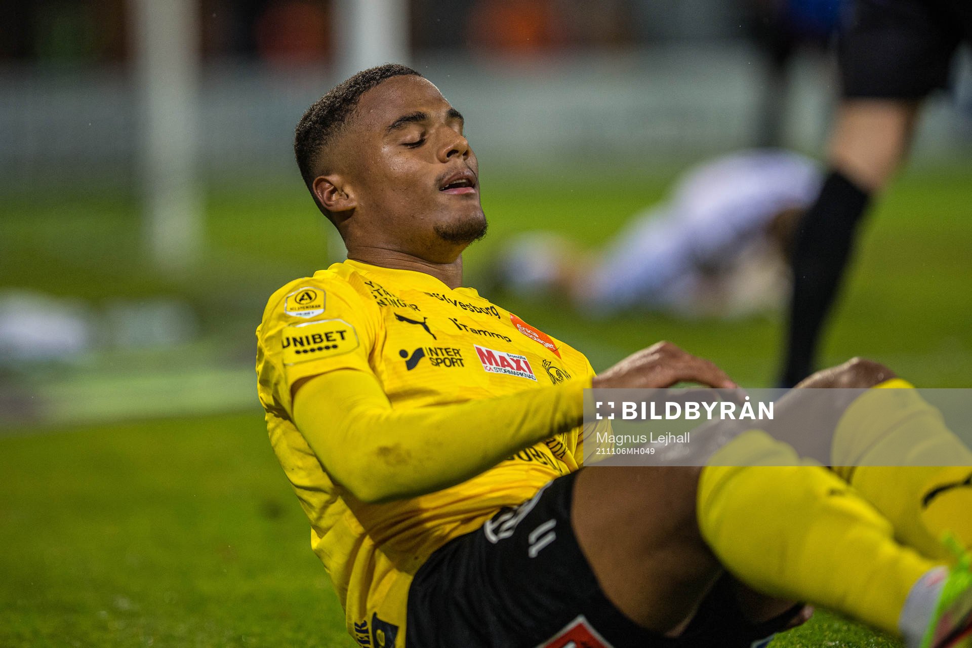Mjällbys Amin Sarr  deppar