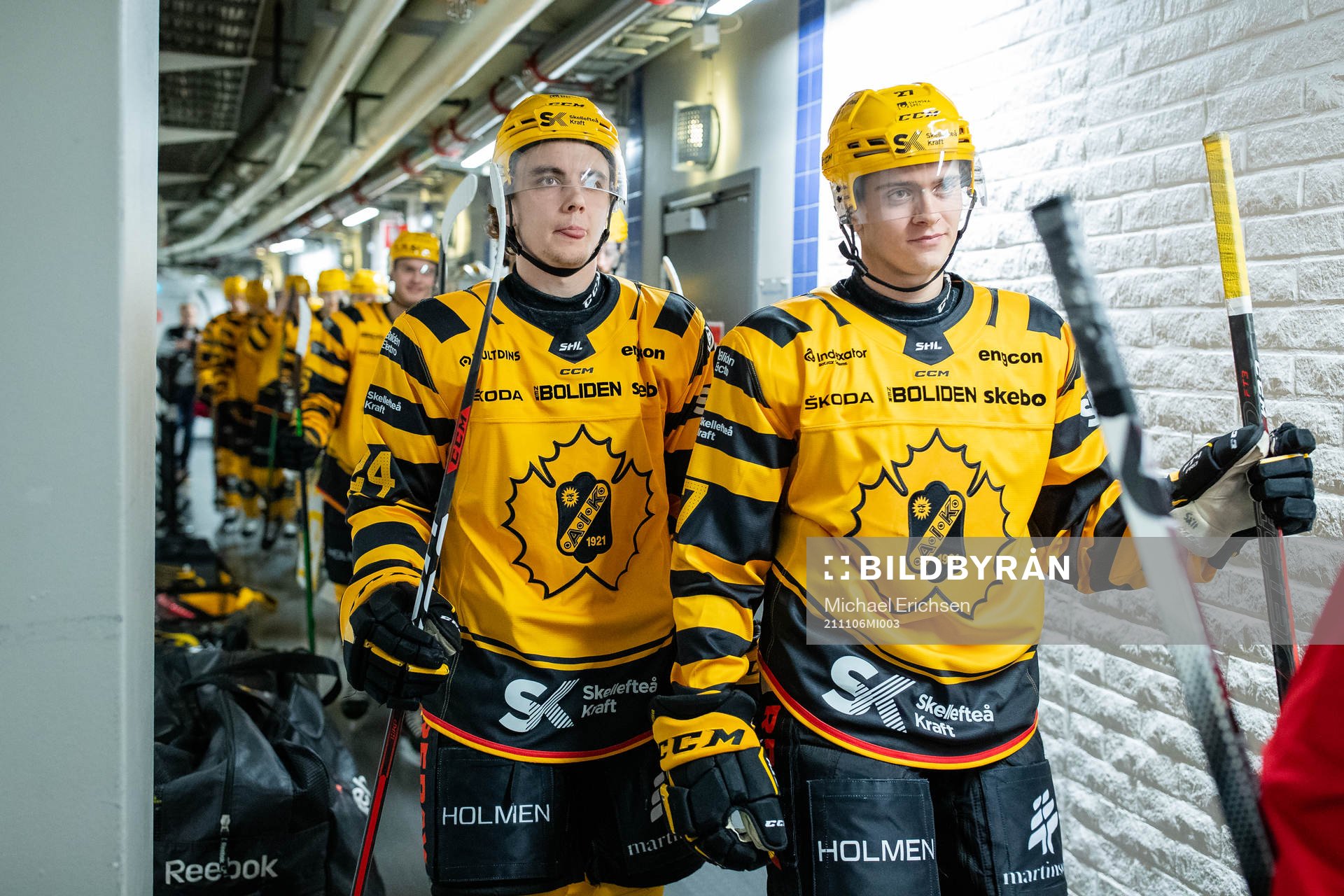 Skellefteås Elias Stenman och Gabriel Säll innan