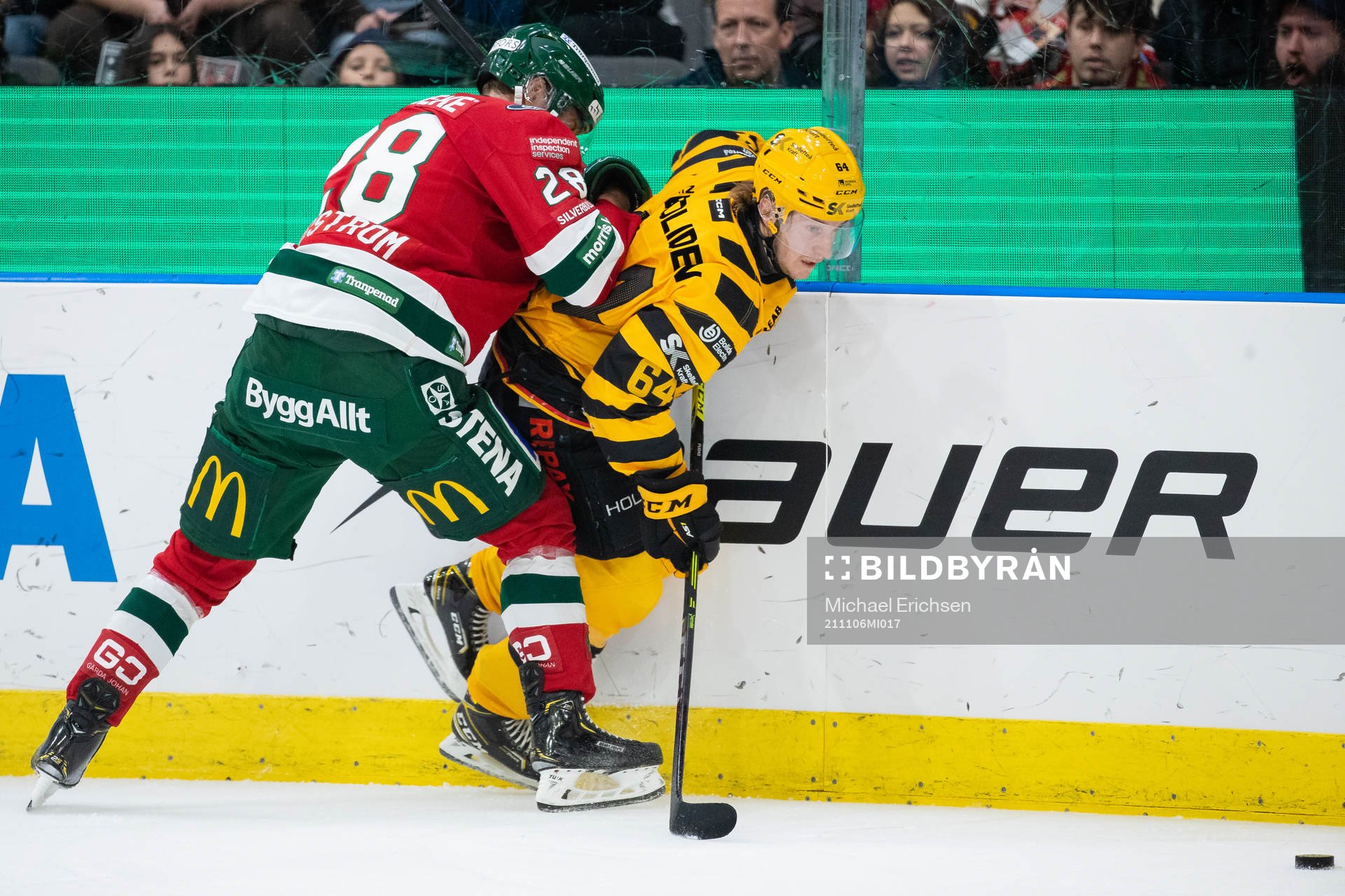 Frölundas Johan Sundström och Skellefteås Jonathan Pudas