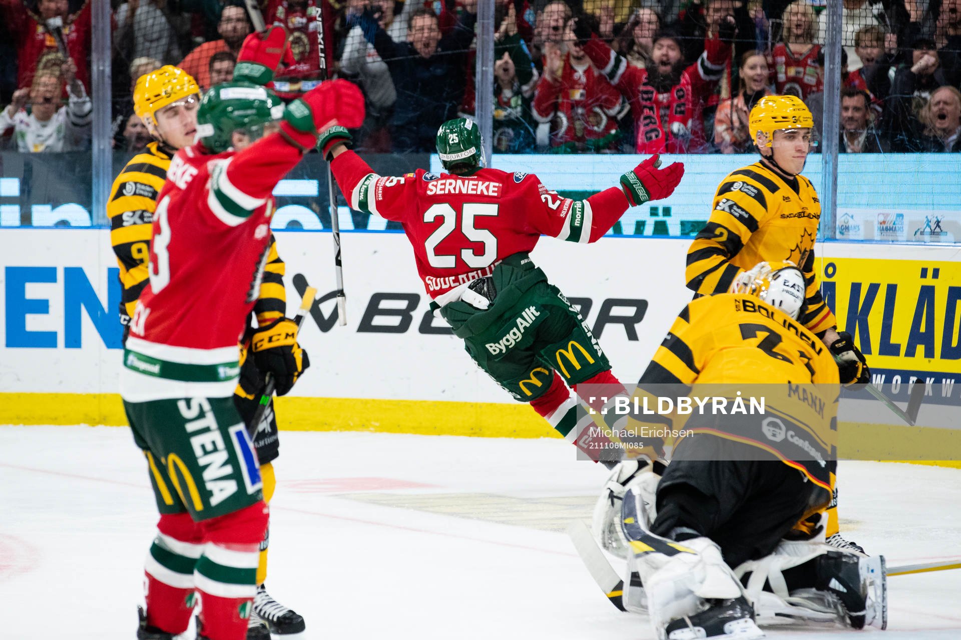 Frölundas Elmer Söderblom jublar