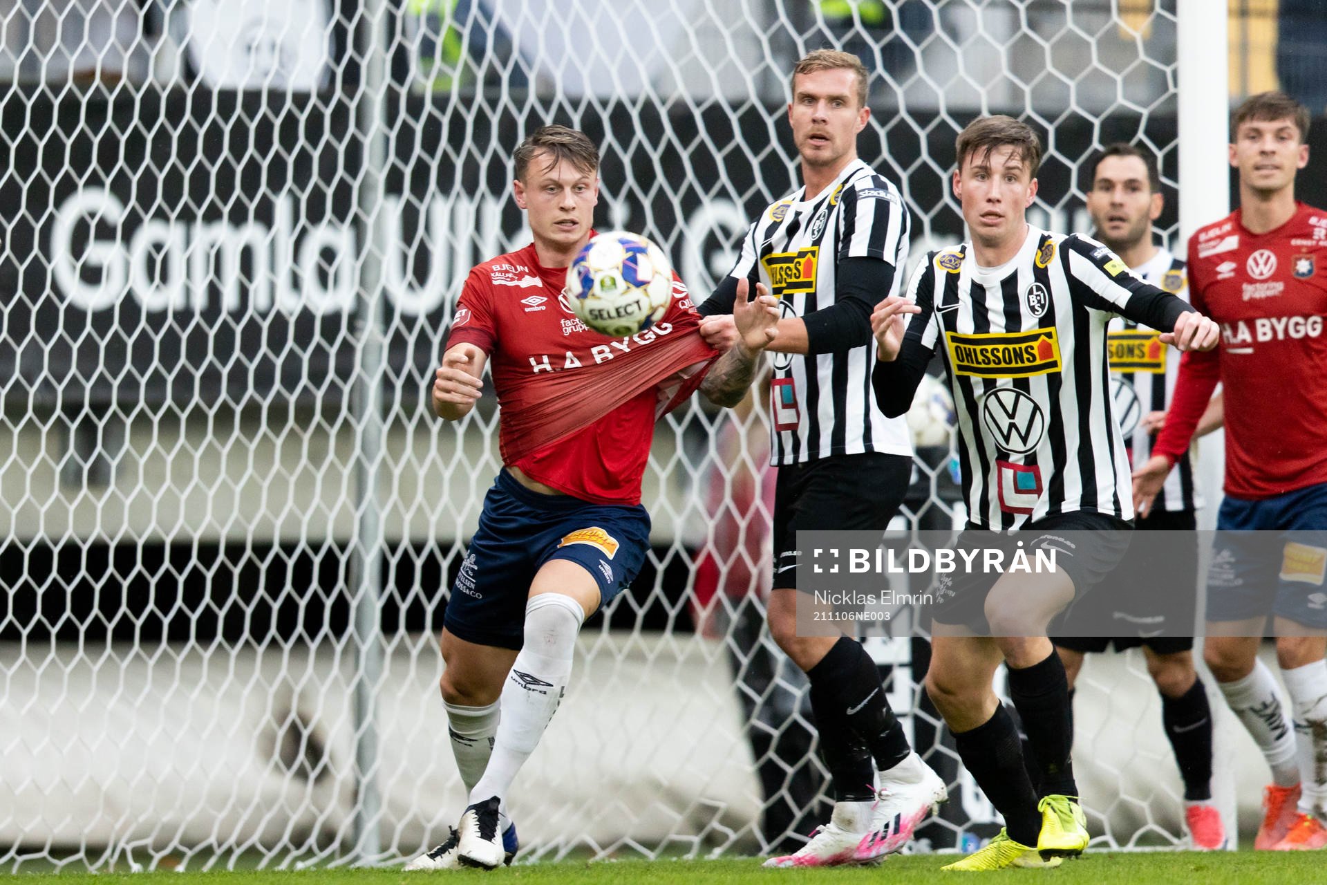 Örgrytes Marcus Haglind Sangré och Landskronas Linus