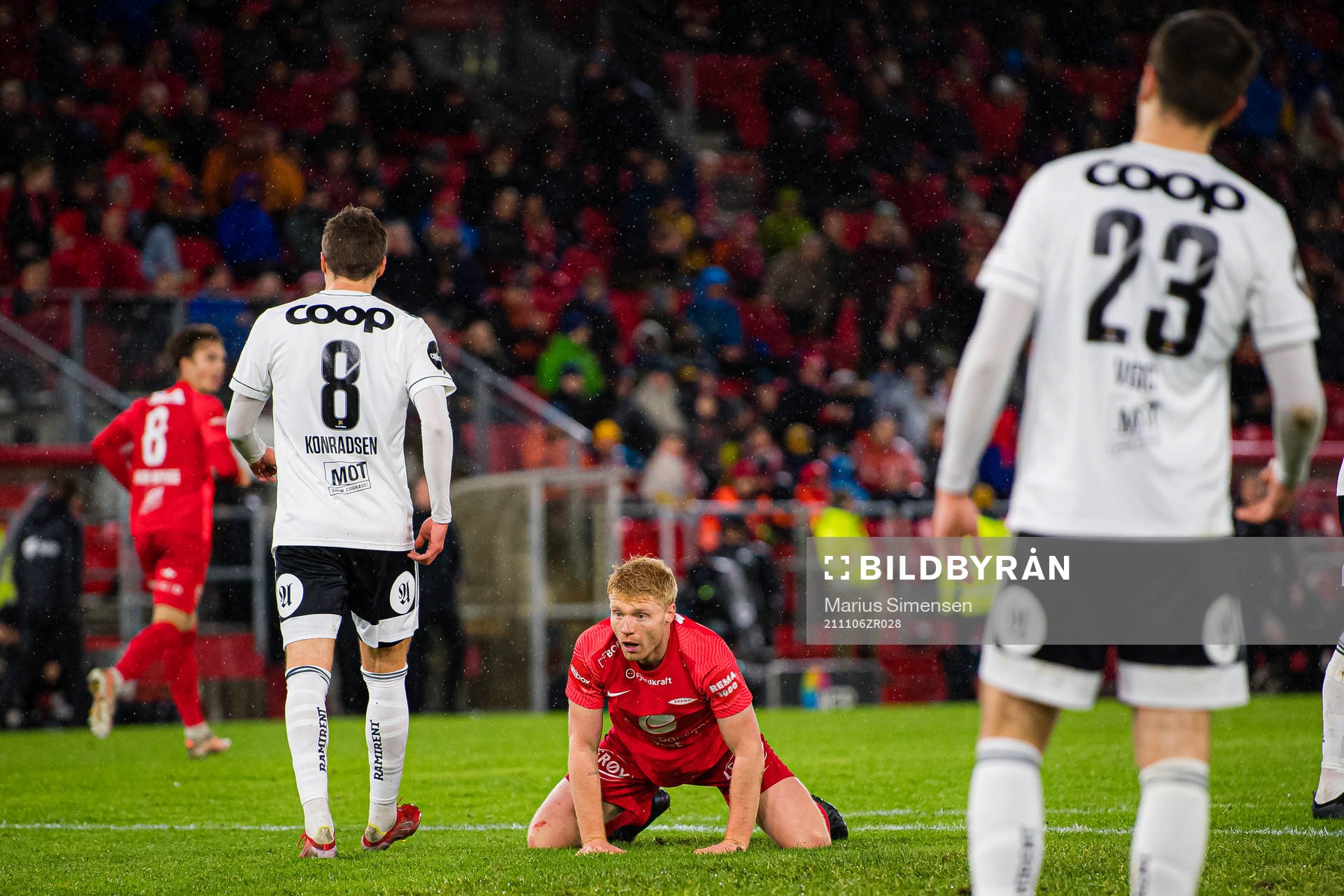 Sivert Heltne Nilsen of Brann looks dejected