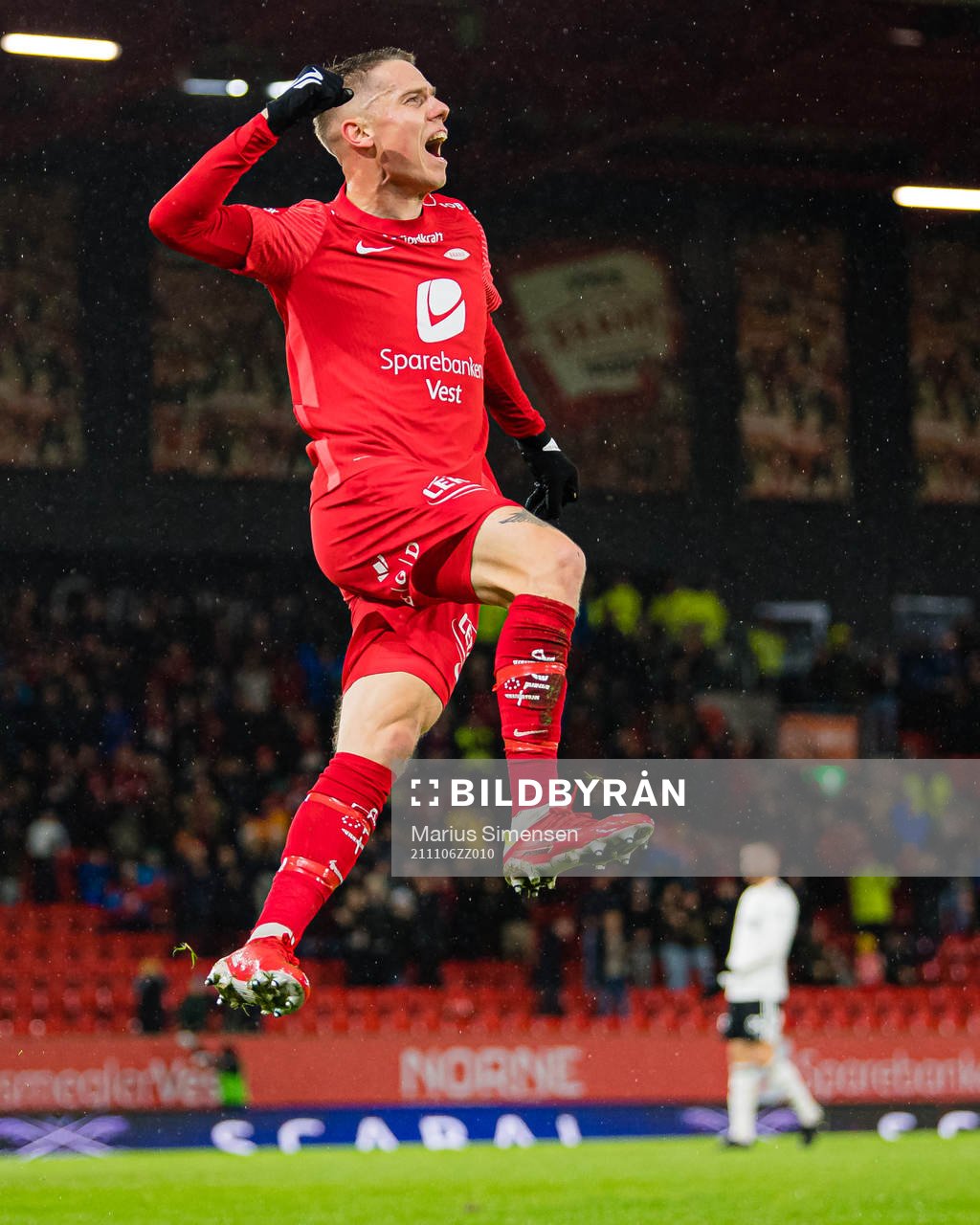 Robert Thomas Taylor of Brann celebrates