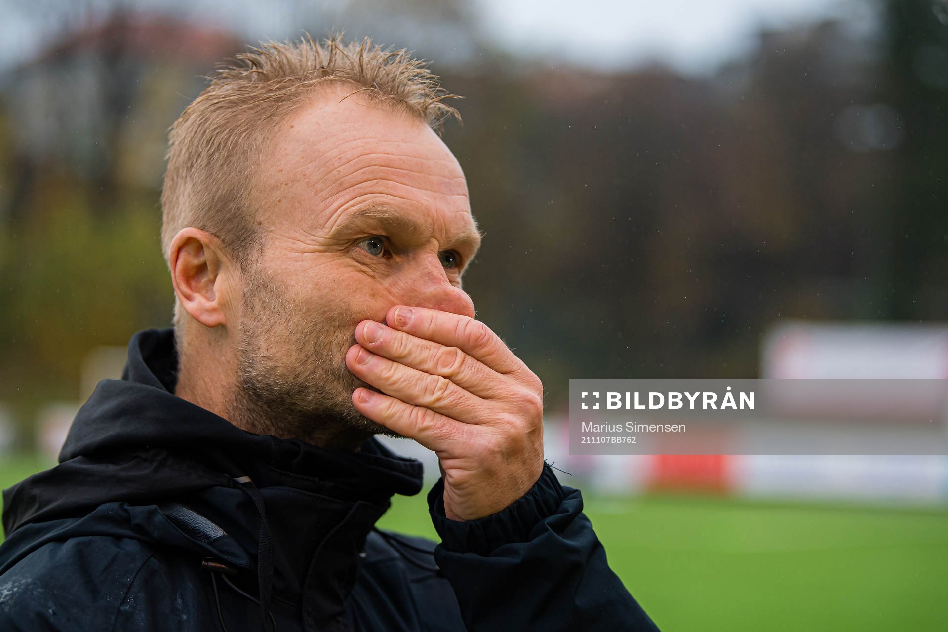 Owe Salvesen, head coach of Klepp, looks dejected