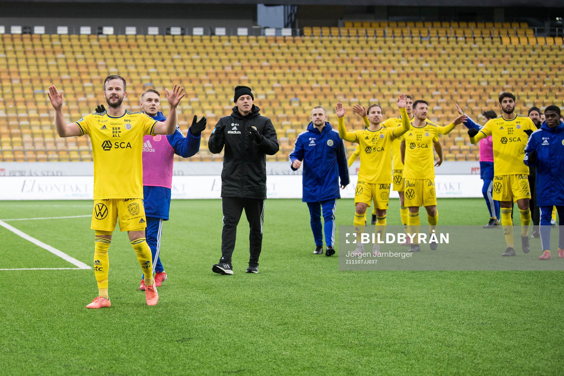 Sundsvalls spelare med Robert Lundström i spetsen