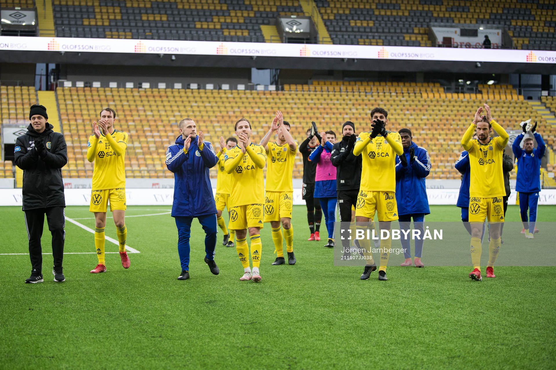 Sundsvalls spelare jublar