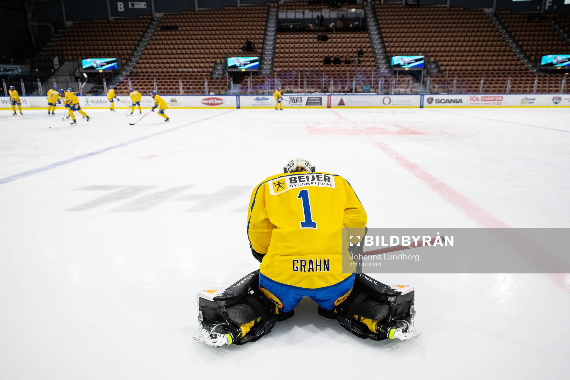 goalkeeper Sara Grahn of Sweden