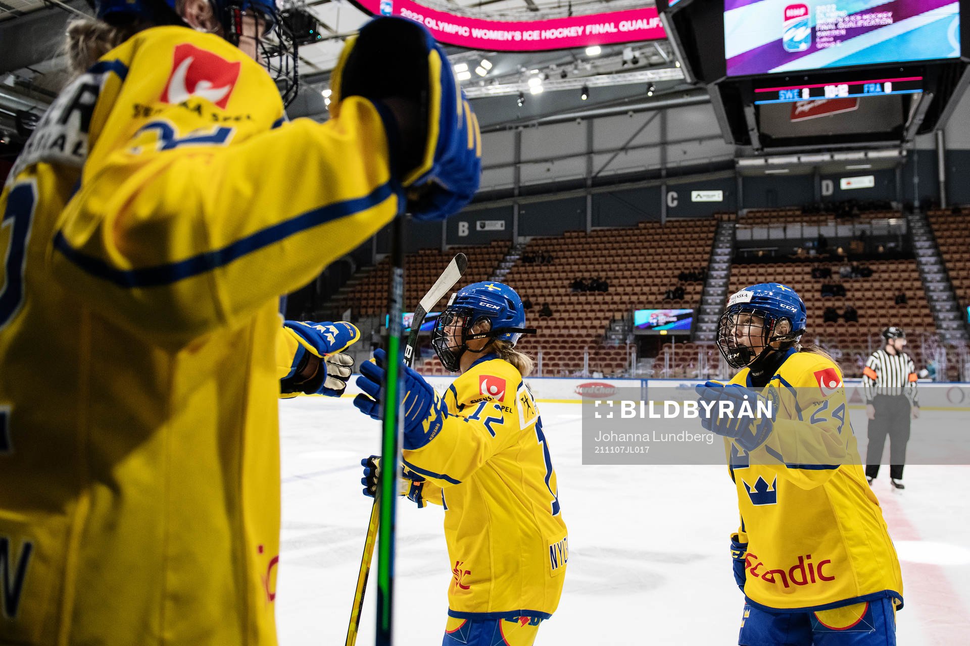 Maja Nylen-Persson and Felizia Wikner-Zienkiewicz of Sweden