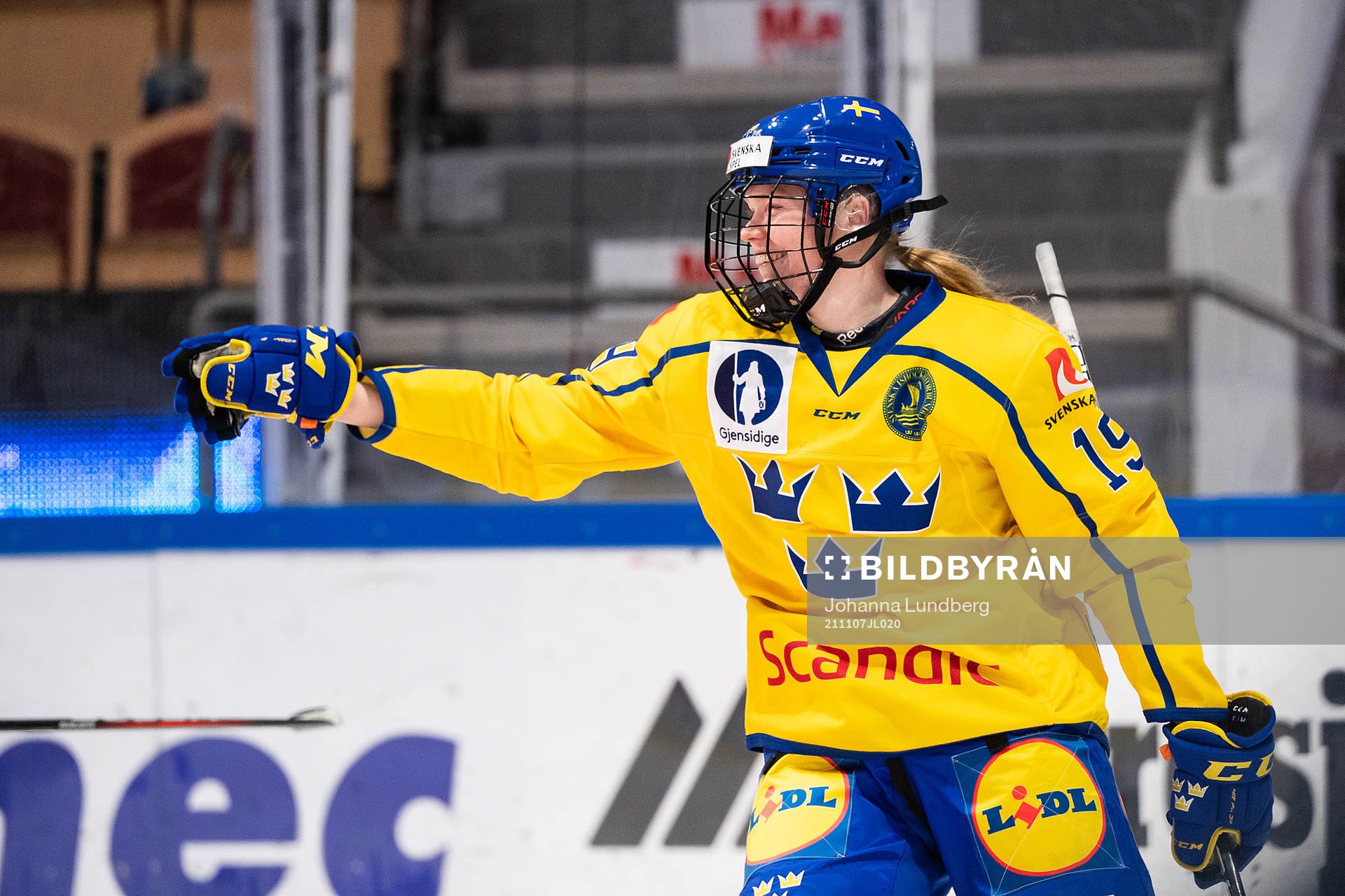 Sara Hjalmarsson of Sweden celebrates scoring 2-0