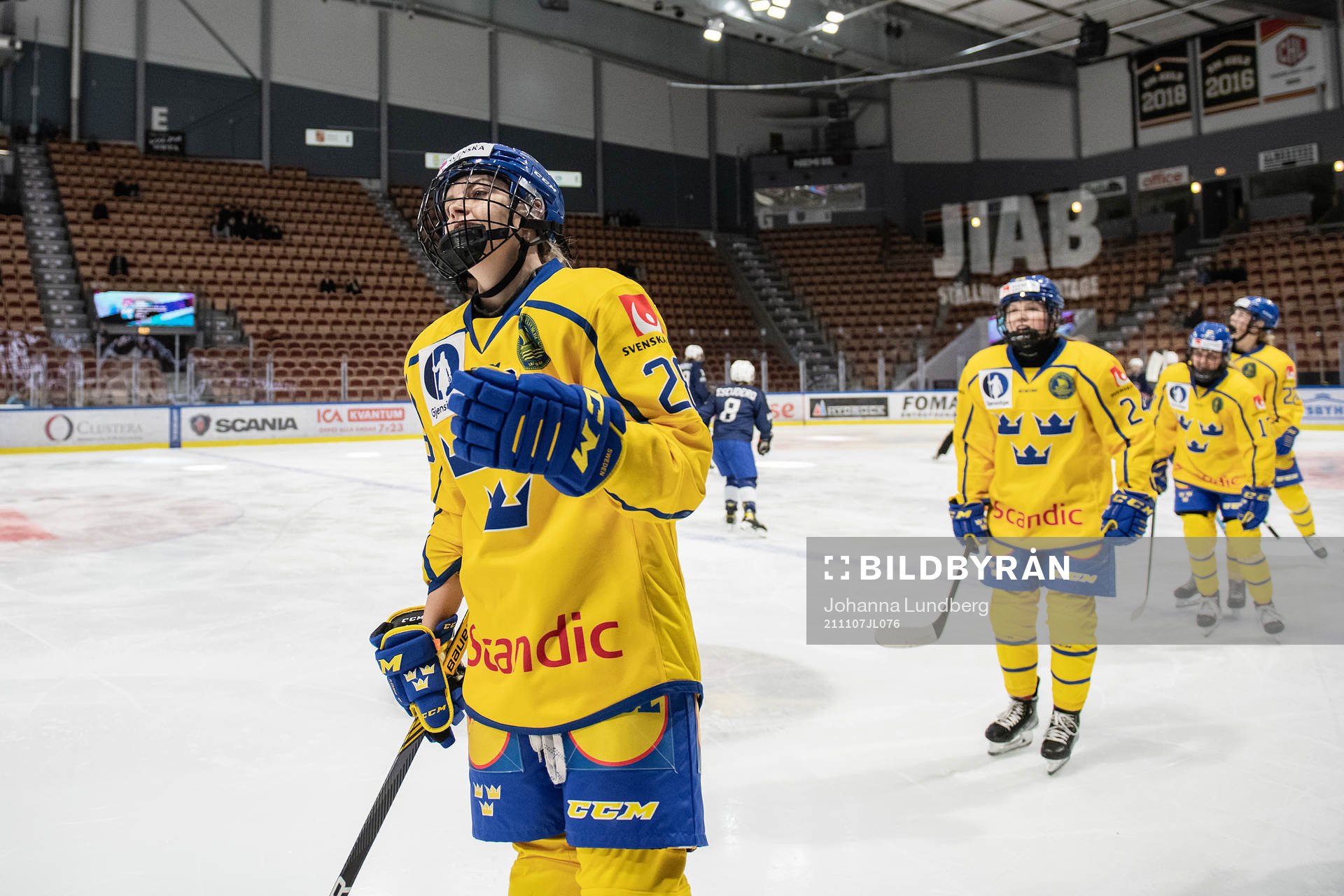 Michelle Löwenhielm of Sweden celebrates