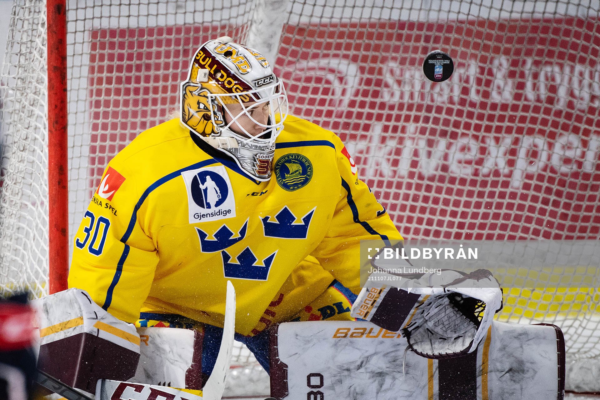 goalkeeper Emma Söderberg of Sweden
