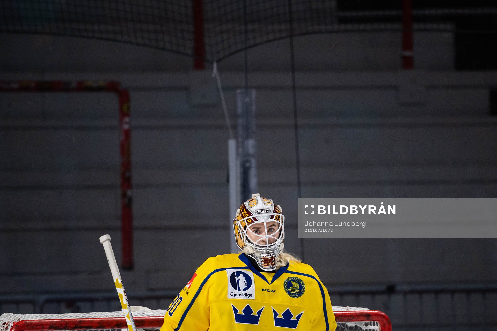 goalkeeper Emma Söderberg of Sweden