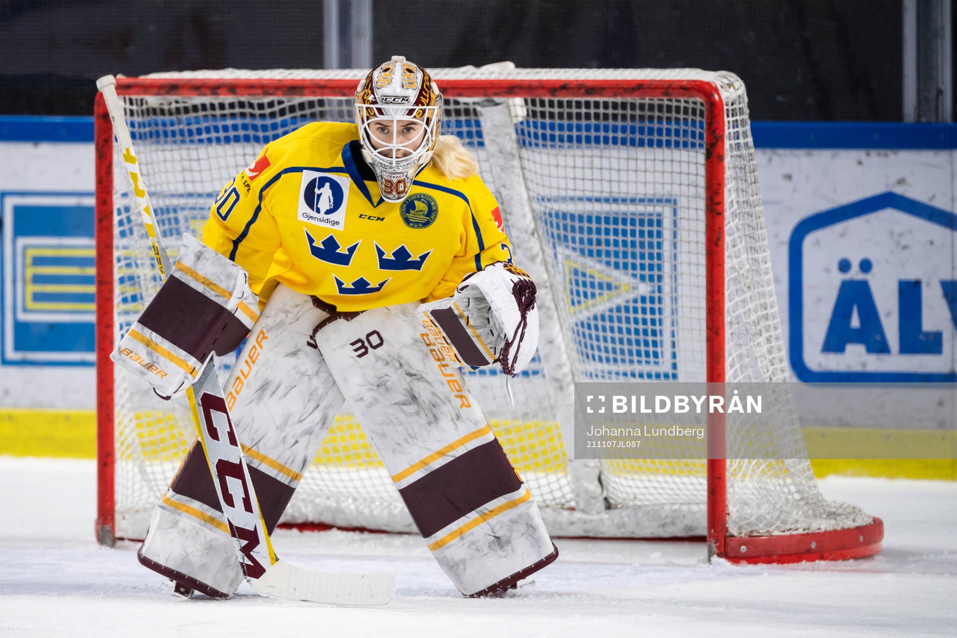 goalkeeper Emma Söderberg of Sweden