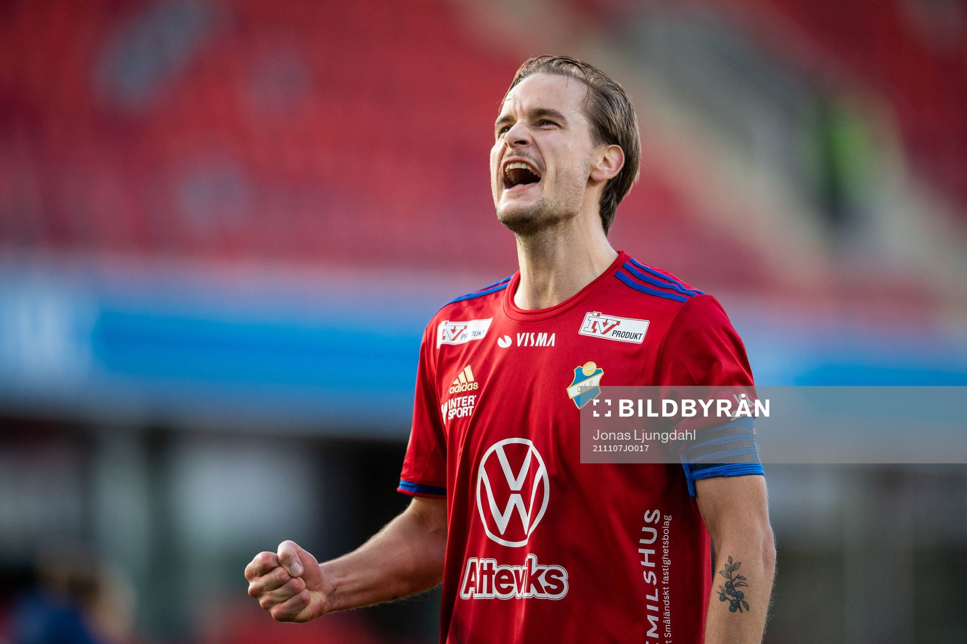 Östers Månz Berg jublar