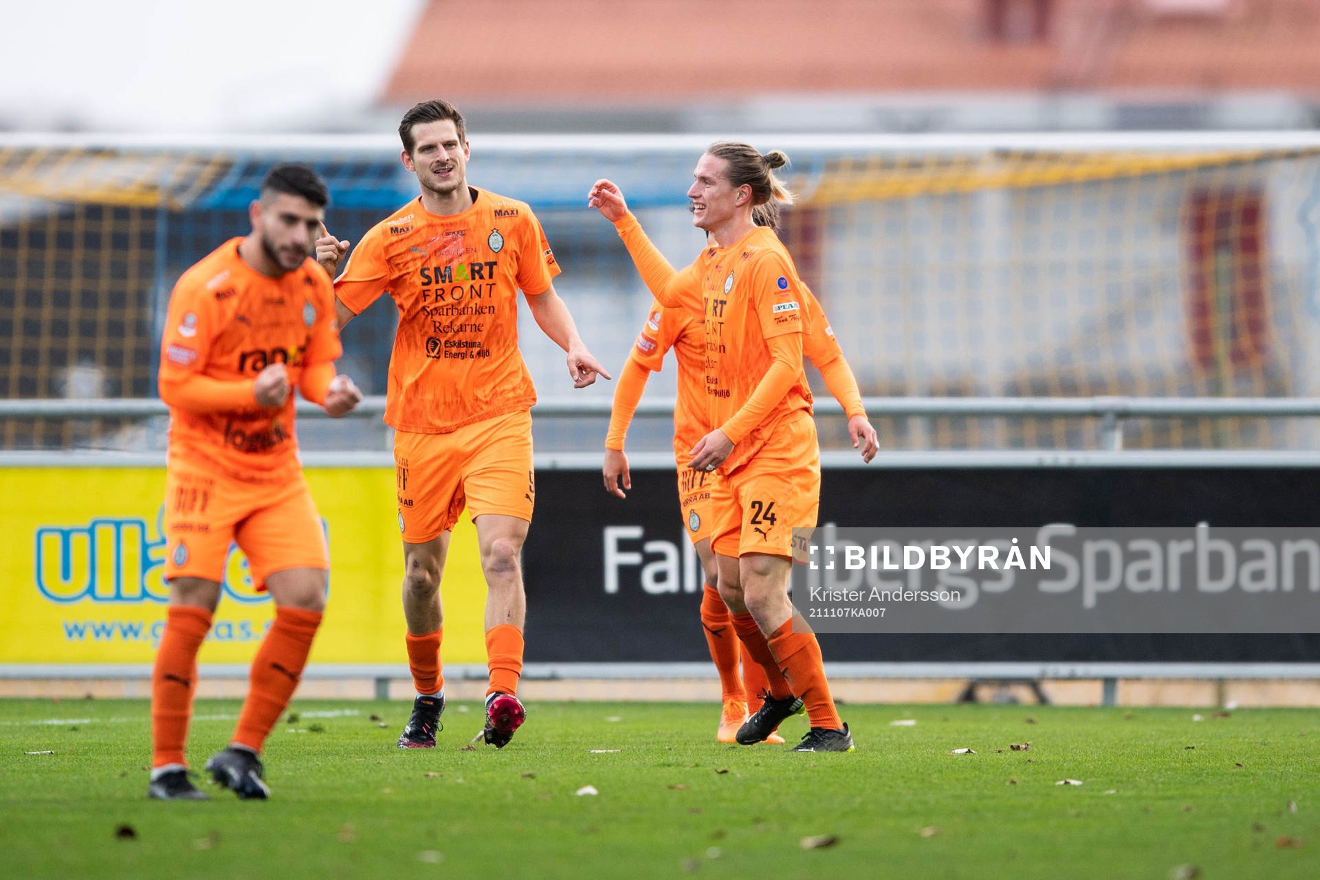 AFC Eskilstunas Viktor Götesson jublar