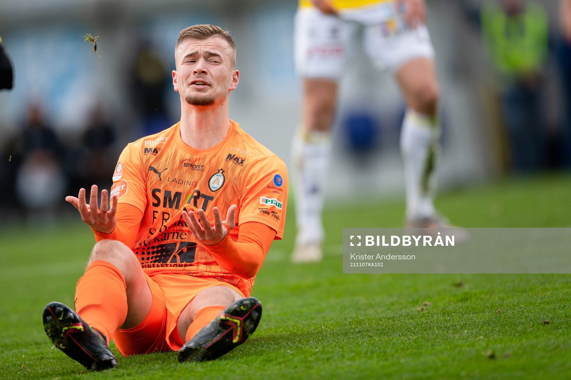 AFC Eskilstunas Alexander Ahl Holmström deppar