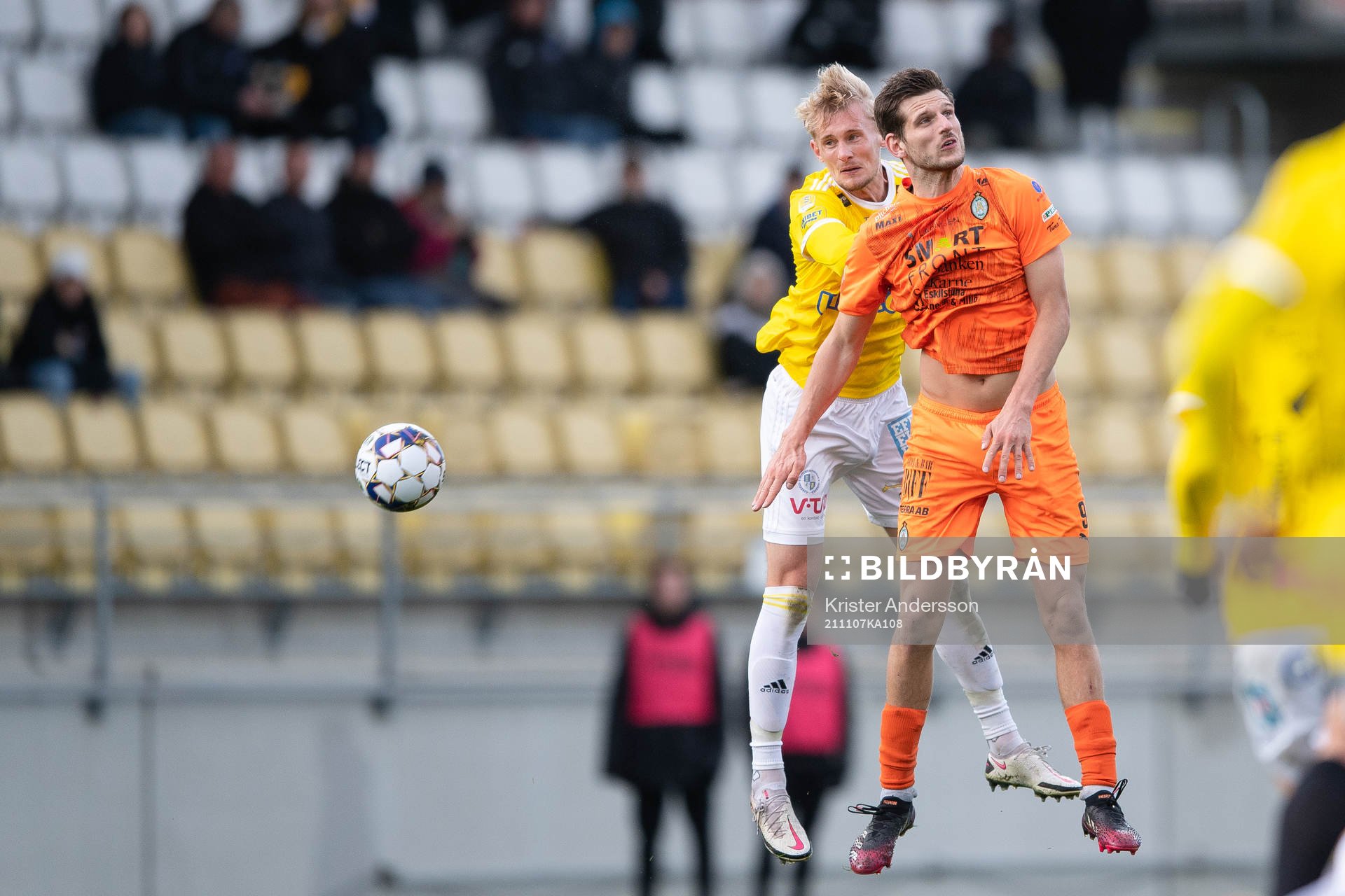 Falkenbergs Ludvig Öhman Silwerfeldt och AFC Eskilstunas