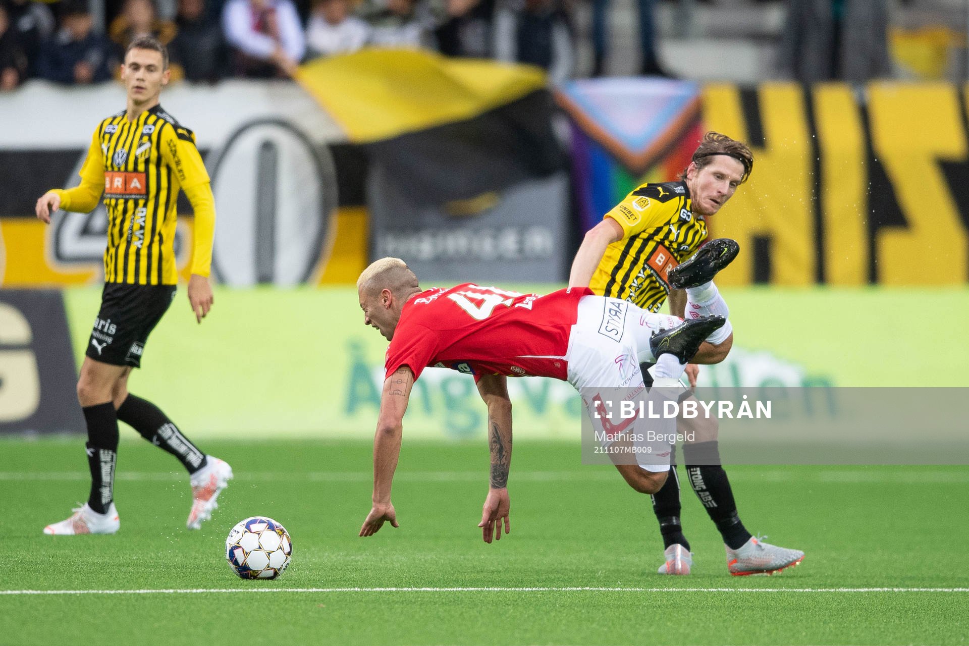 Degerfors Nikola Djurdjic och Häckens Erik Friberg