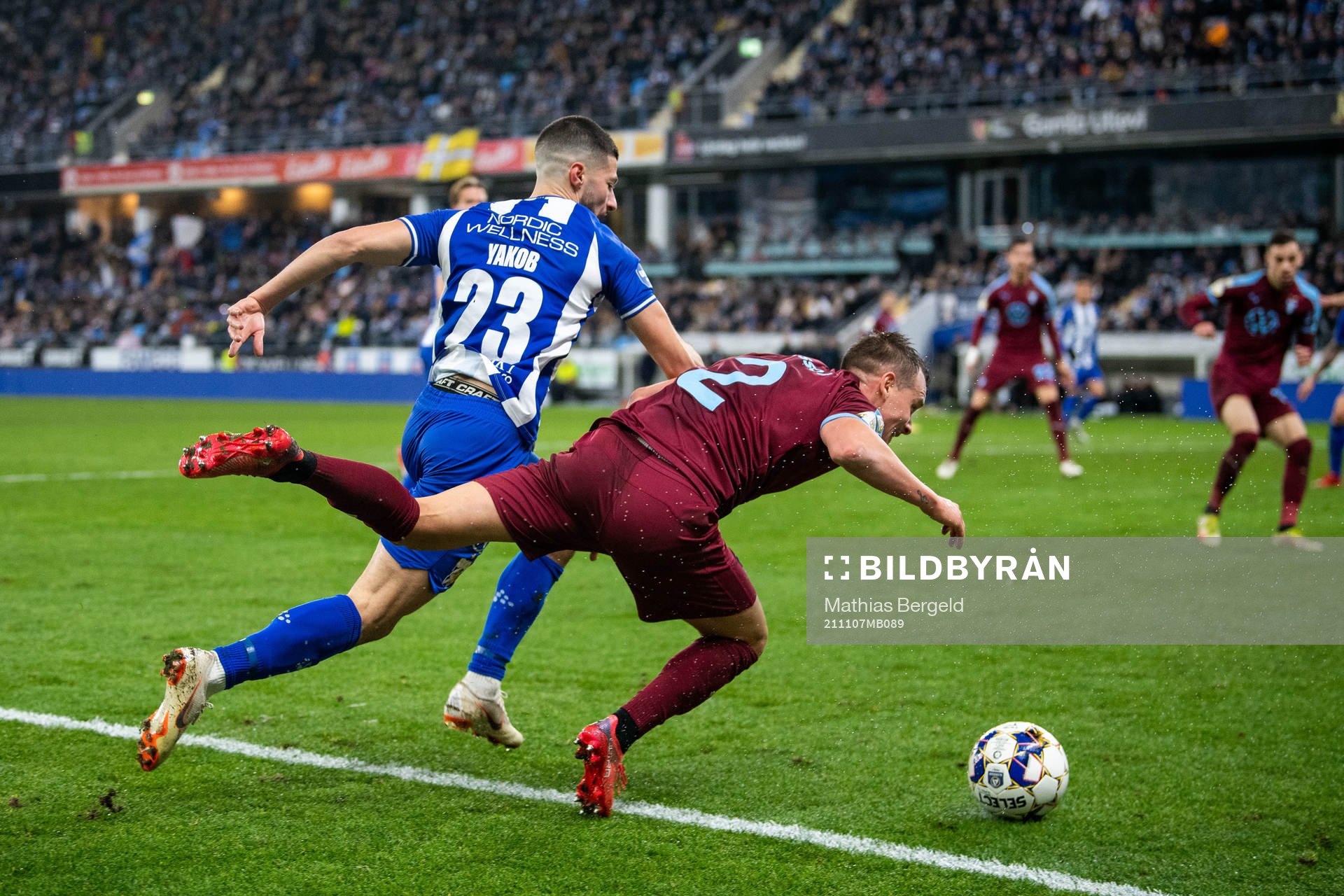 IFK Göteborgs Kevin Yakob  och Malmö FFs Eric Larsson