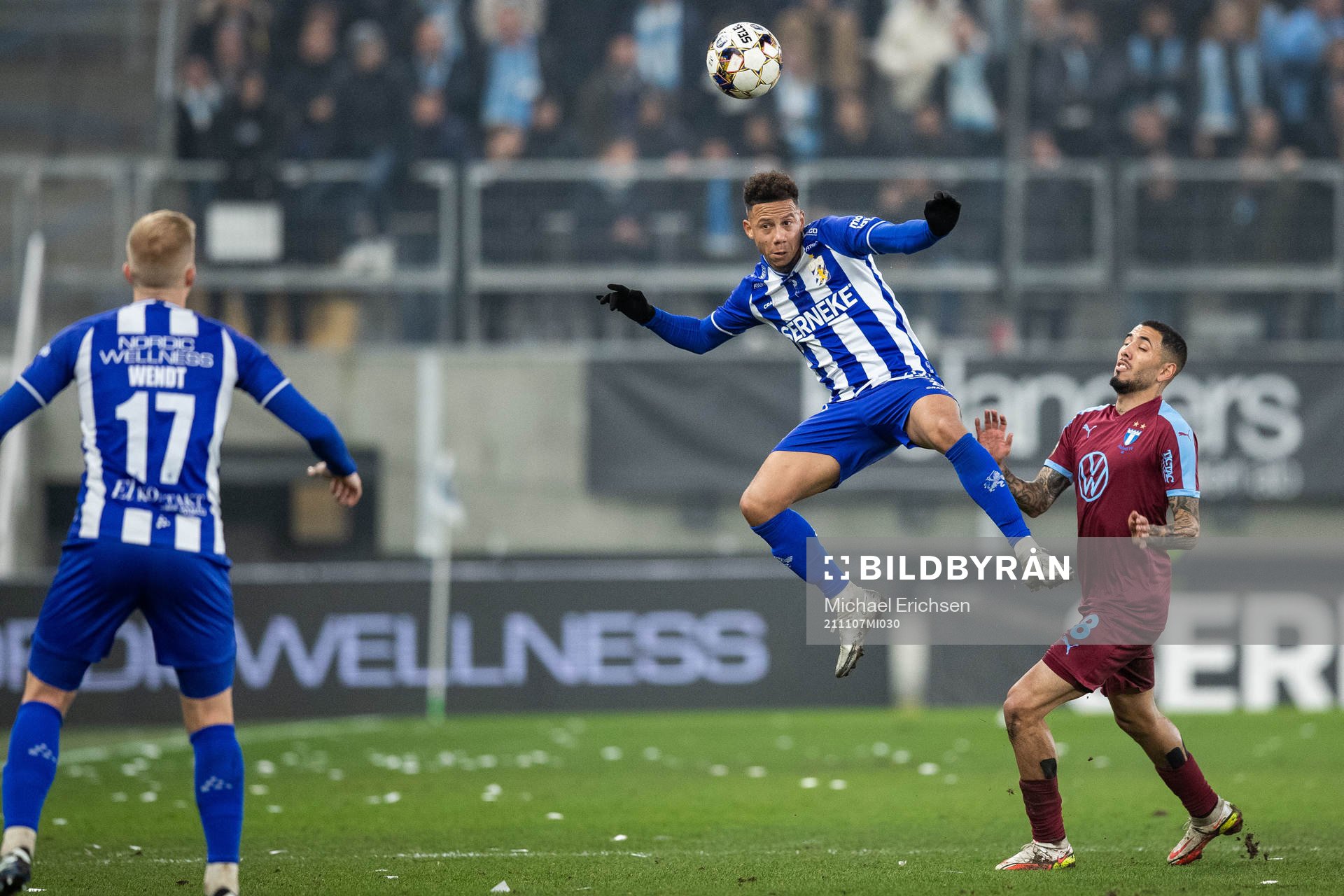 IFK Göteborgs Tobias Sana och Malmö FFs Sergio Pena